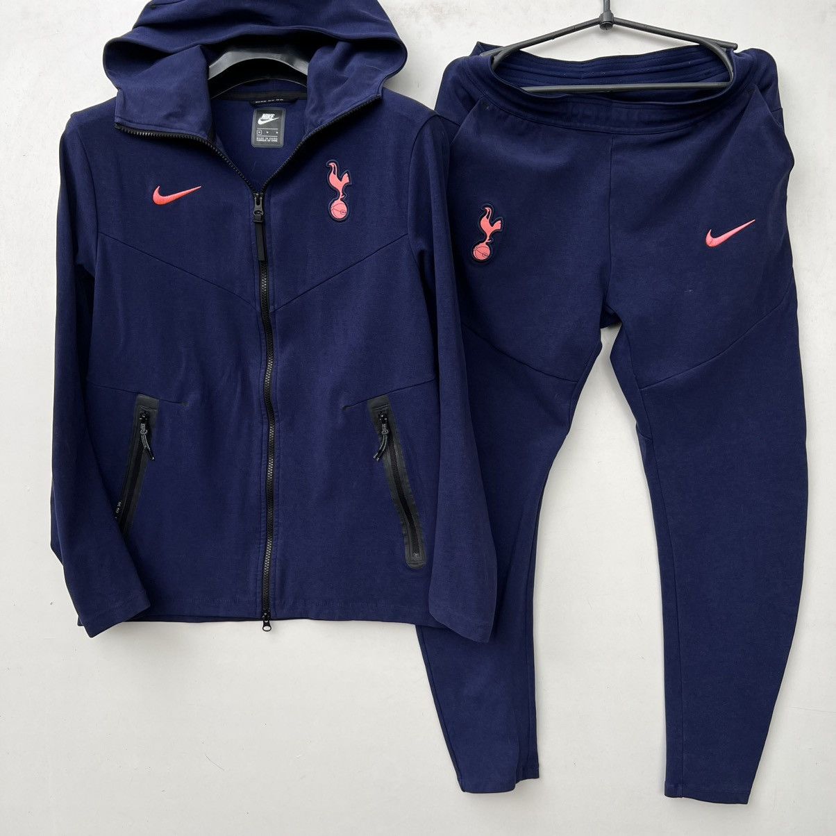 Nike Track suit tech fleece Tottenham Hotspurs