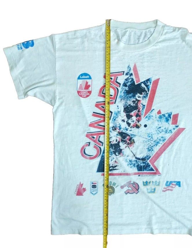 Vintage Vintage Couple Canada Cup 1991 t- shirt Size US XL / EU 56 / 4 - 13 Thumbnail