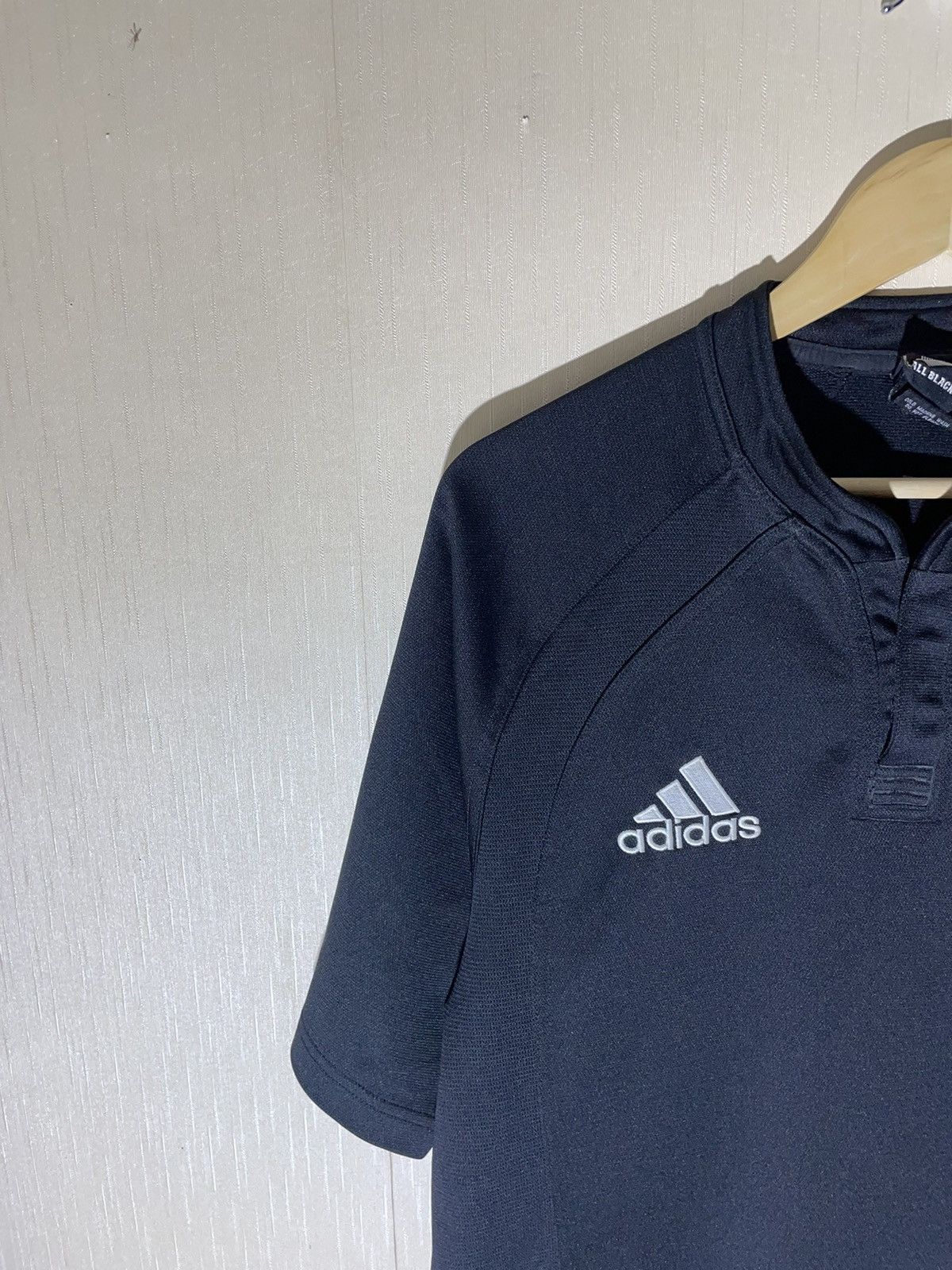 Adidas × Vintage Adidas All Blacks 2005 vintage jersey Size US M / EU 48-50 / 2 - 3 Thumbnail
