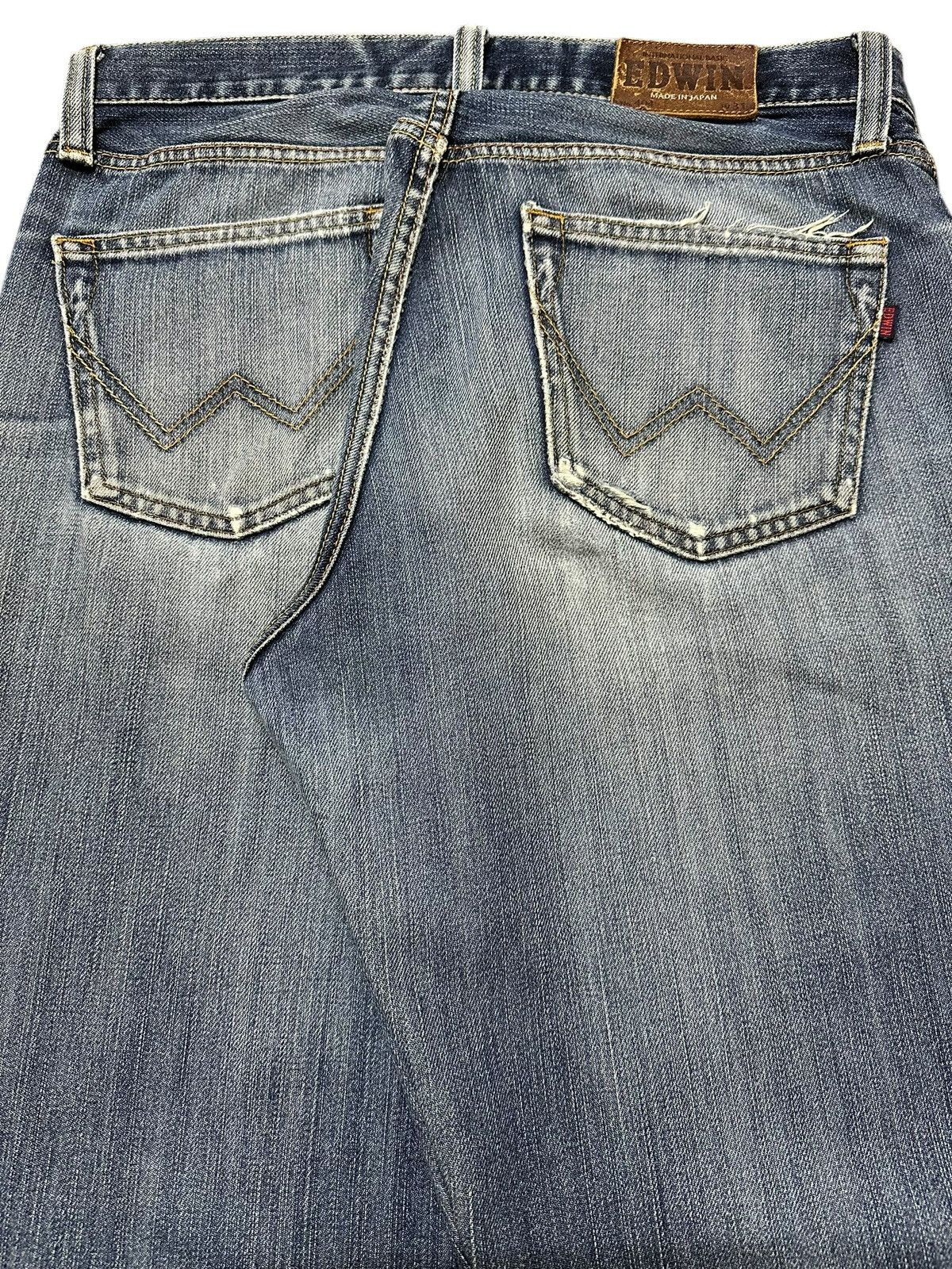 Edwin Vintage Edwin 404 Faded Wash Distressed Style Loose Jeans Size US 31 - 6 Thumbnail