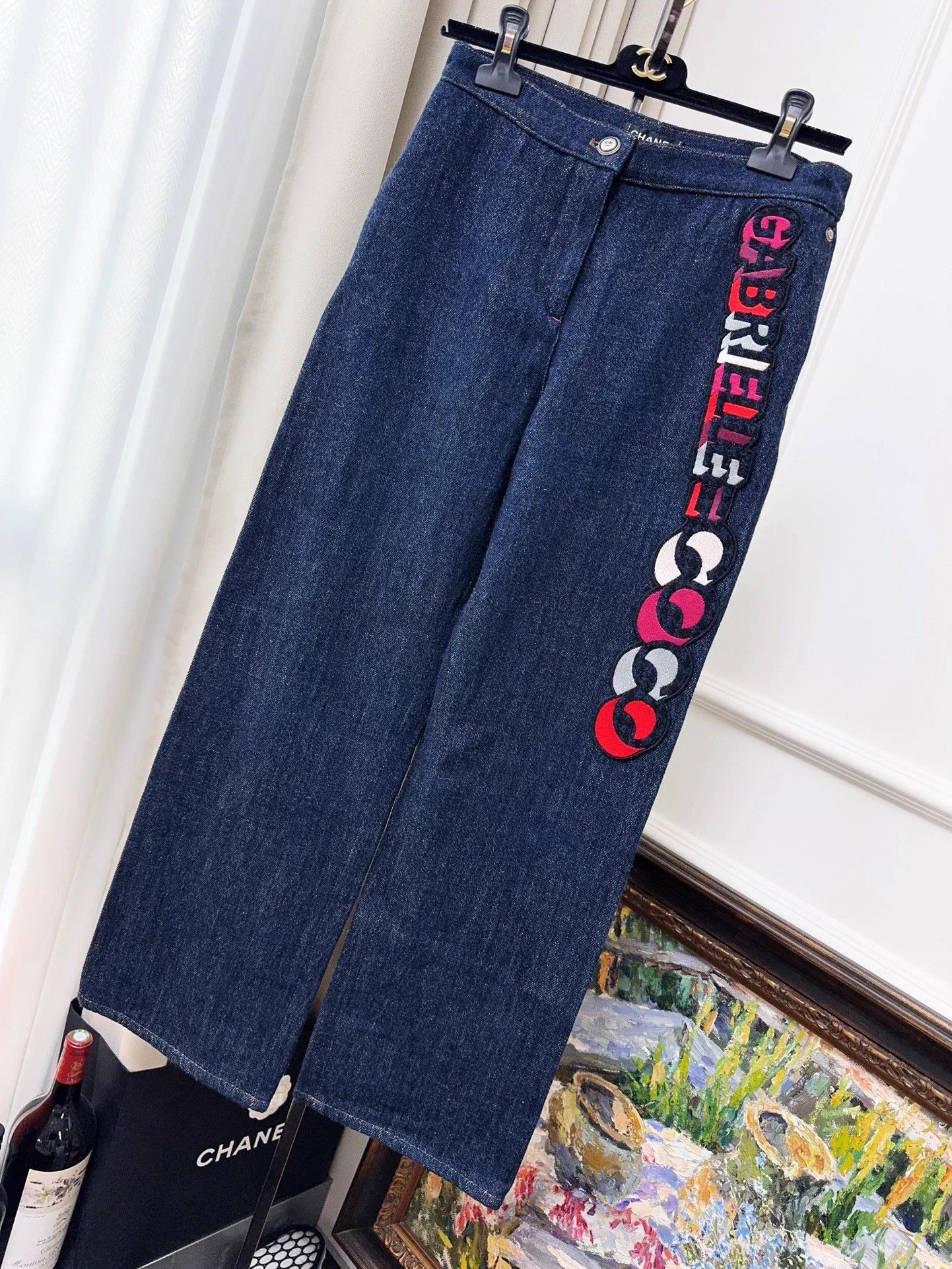 Chanel Chanel 18 Colorful Emb Logo Graffiti Straight 36 Size 26" / US 2 / IT 38 - 1 Thumbnail