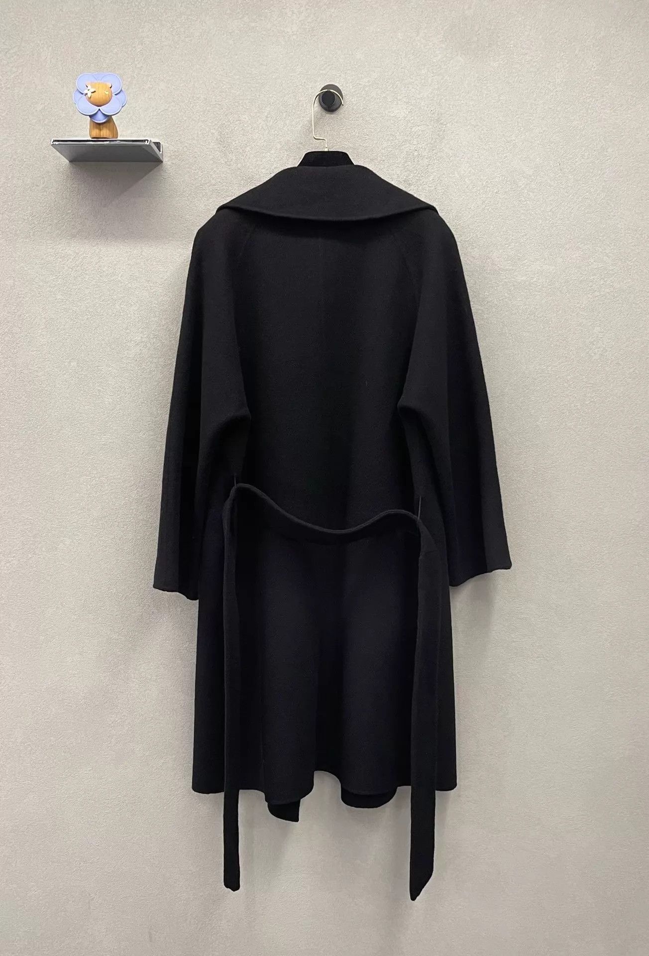 Other Intrend Black Slim Fit High End Coat Size M / US 6-8 / IT 42-44 - 2 Thumbnail