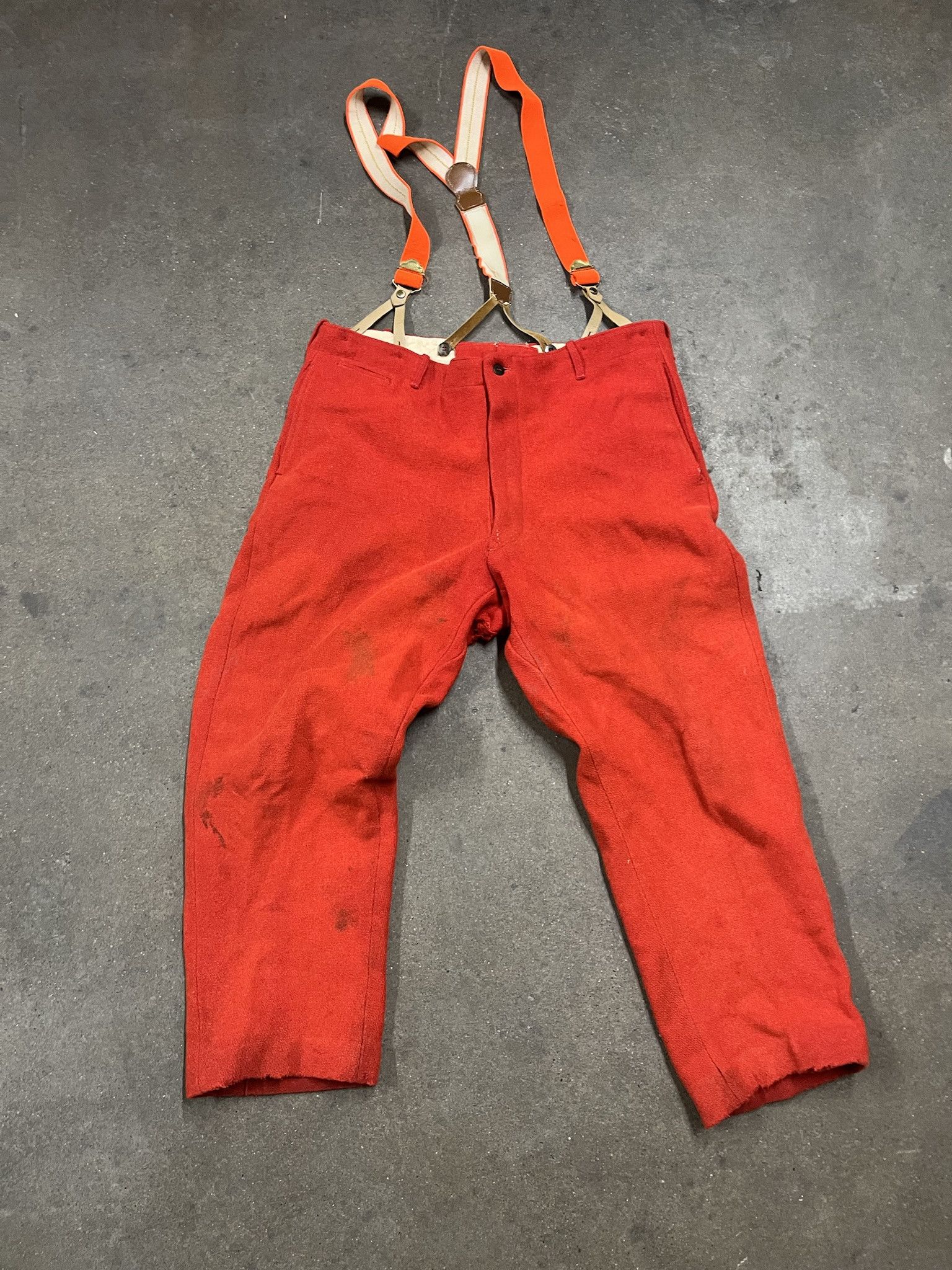 Vintage × Woolrich Woolen Mills Vintage 1960s Distressed Red Wool Trousers With Suspenders Size 41 Size US 41 - 1 Thumbnail