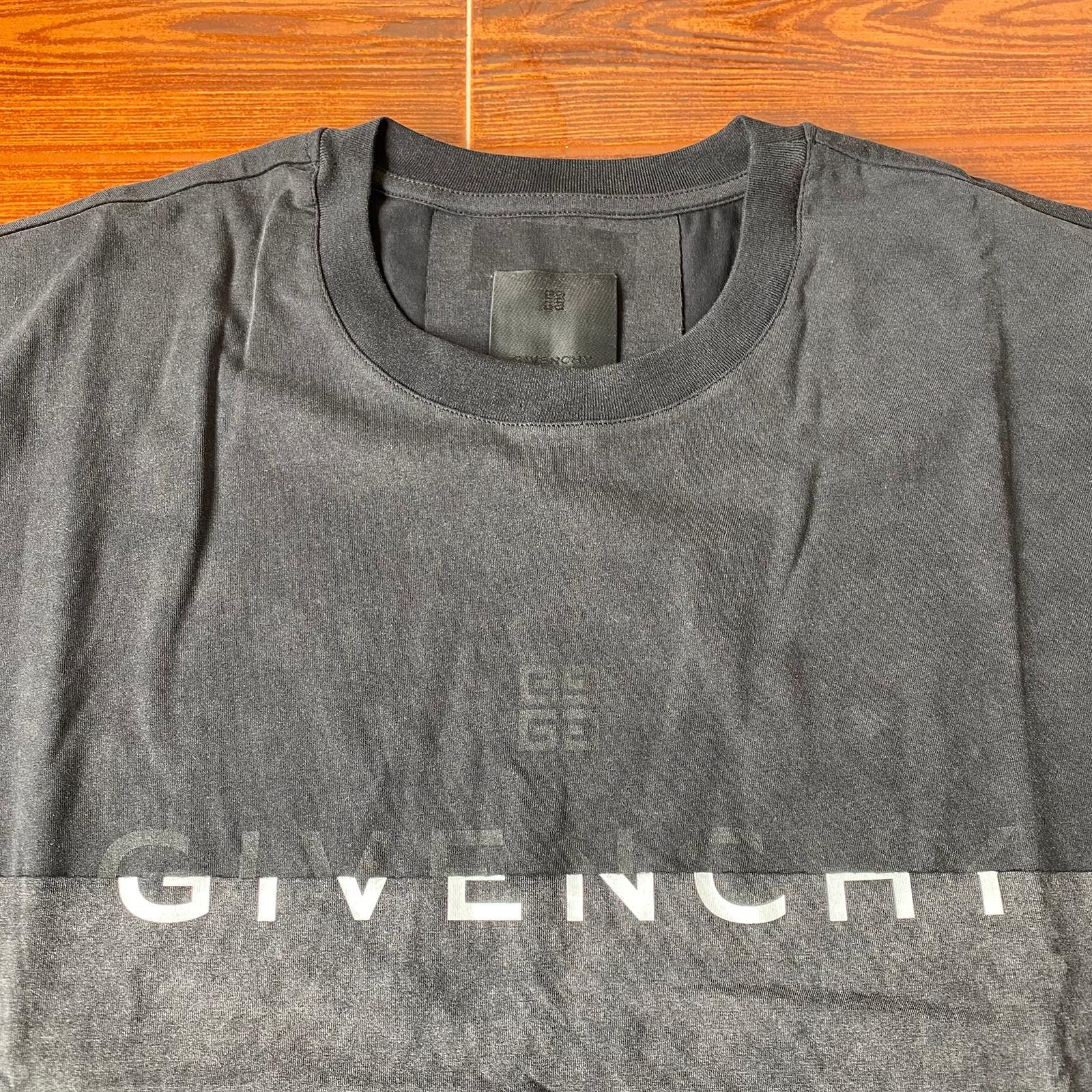 Givenchy Washed Black Overlapped 4G Logo Oversized T-Shirt Size US XL / EU 56 / 4 - 2 Thumbnail