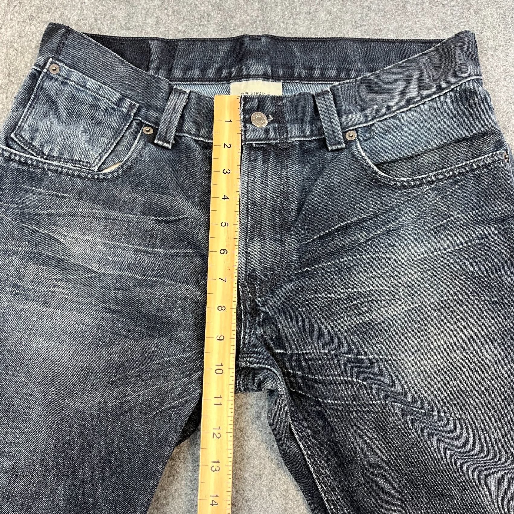 Levi's VINTAGE Levi's 514 Jeans Mens Regular Straight 34 30 Dark Wash Blue Flap Pocket Denim Cotton Polyester 5-Pocket Design Leather Logo 34 in Waist Size US 34 / EU 50 - 5 Thumbnail