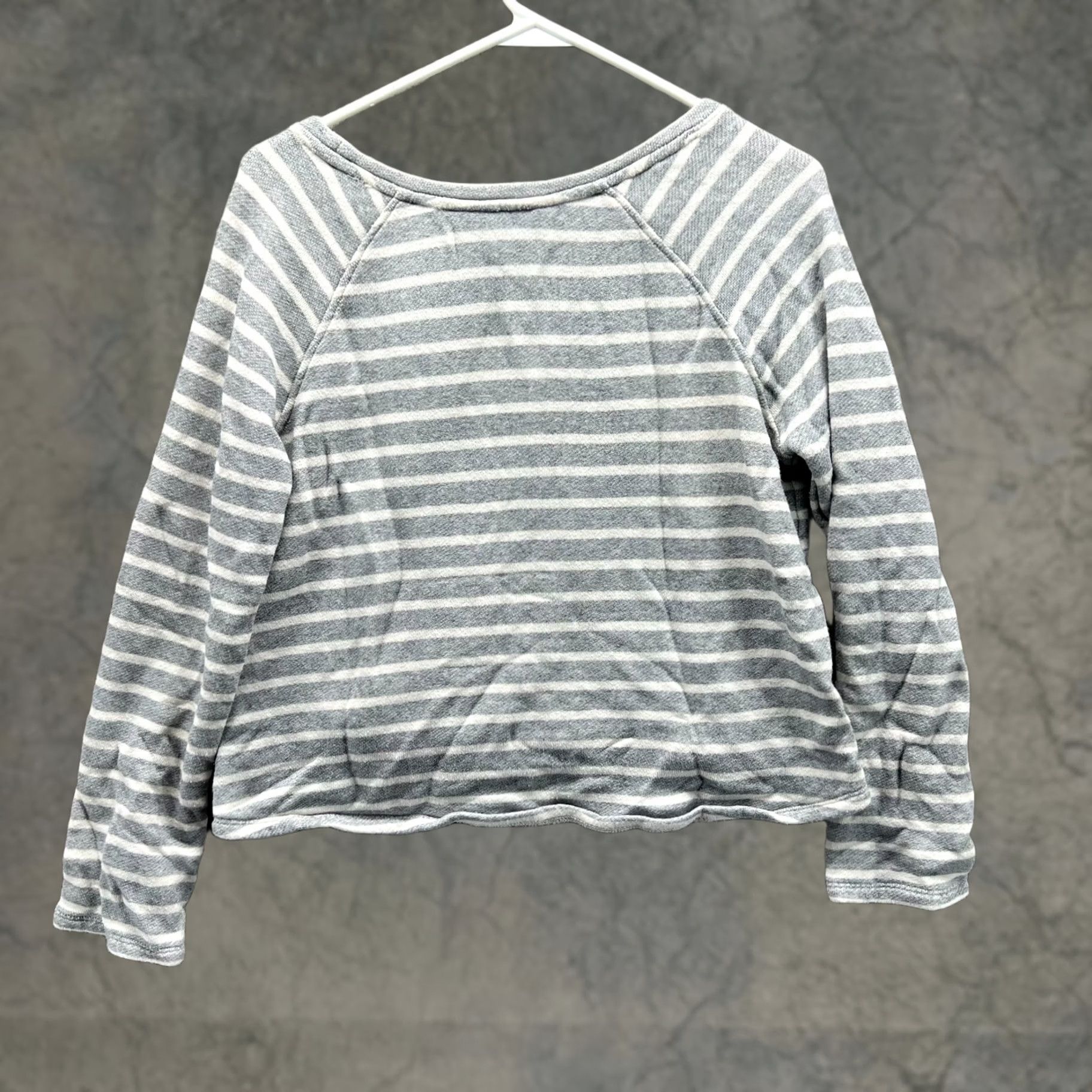 Calvin Klein VINTAGE Calvin Klein Shirt Women Medium Gray White Striped Long Sleeve Crop Fleece Size M / US 6-8 / IT 42-44 - 1 Thumbnail