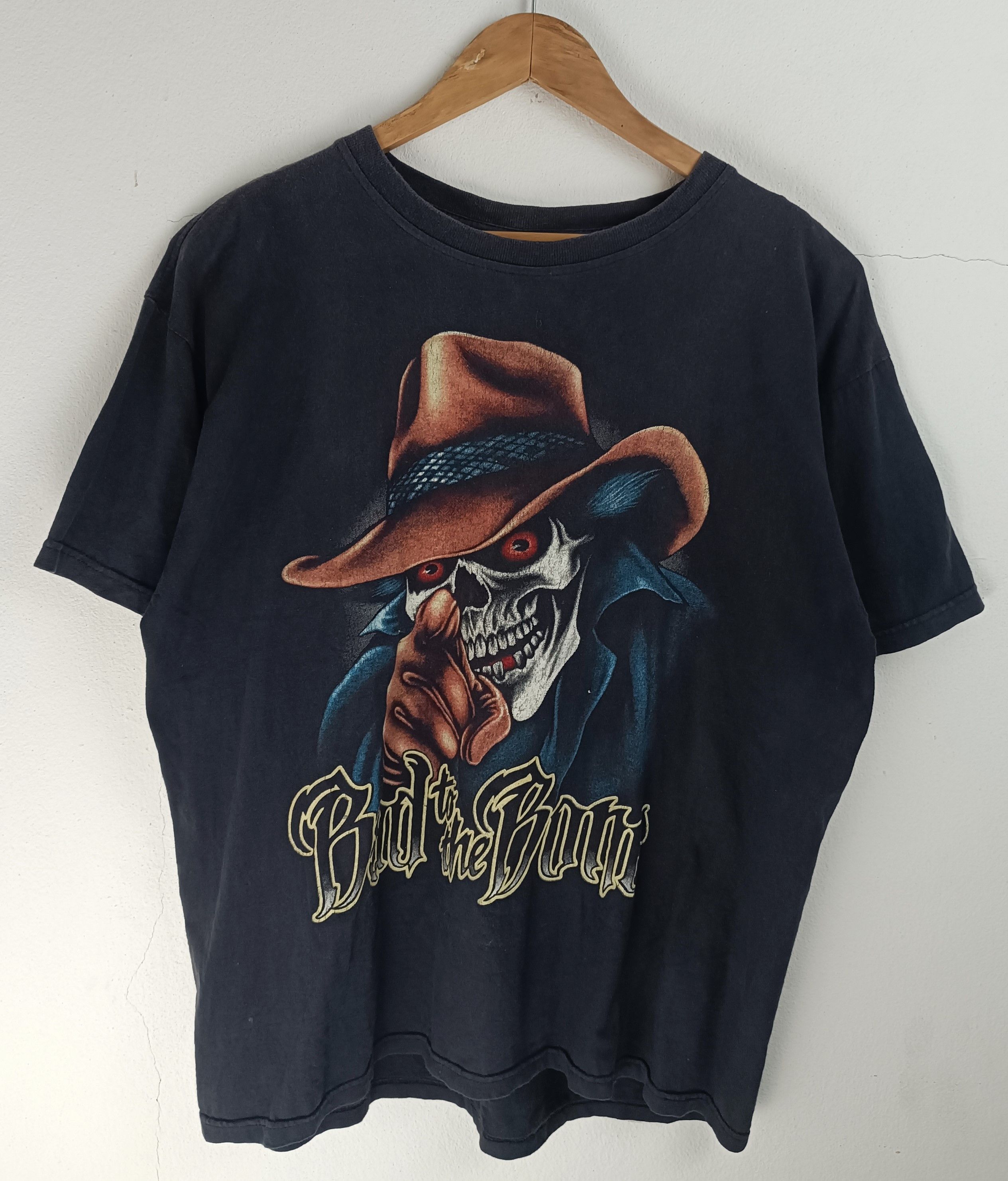 Vintage VINTAGE Y2K BAD TO THE BONE SKULL HORROR FADED ADULT TEE Size US XL / EU 56 / 4 - 3 Thumbnail