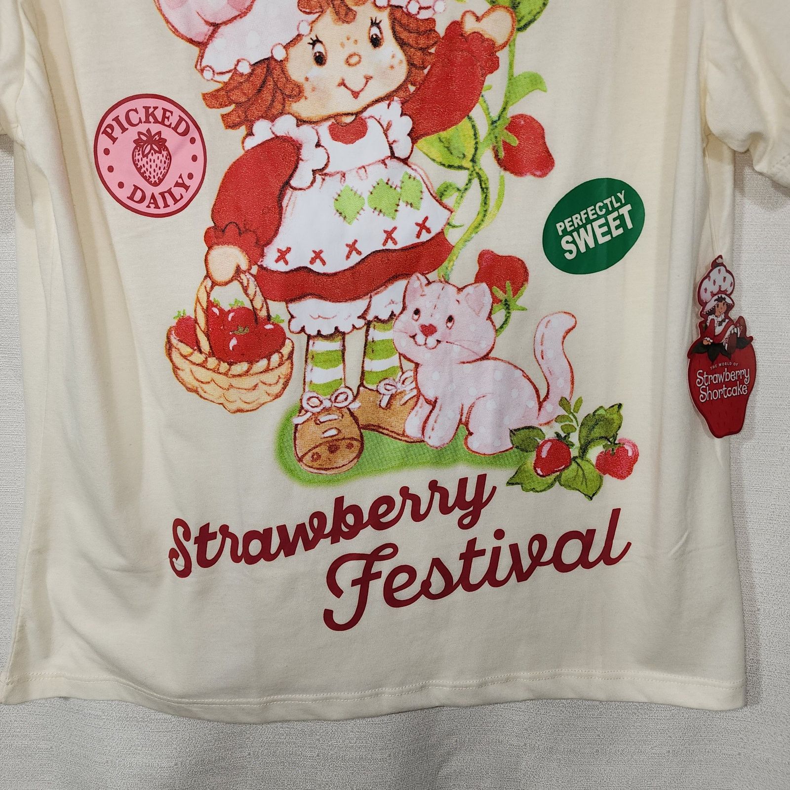 Strawberry Strawberry shortcake Berry Farm shirt women's size Small Size S / US 4 / IT 40 - 2 Thumbnail