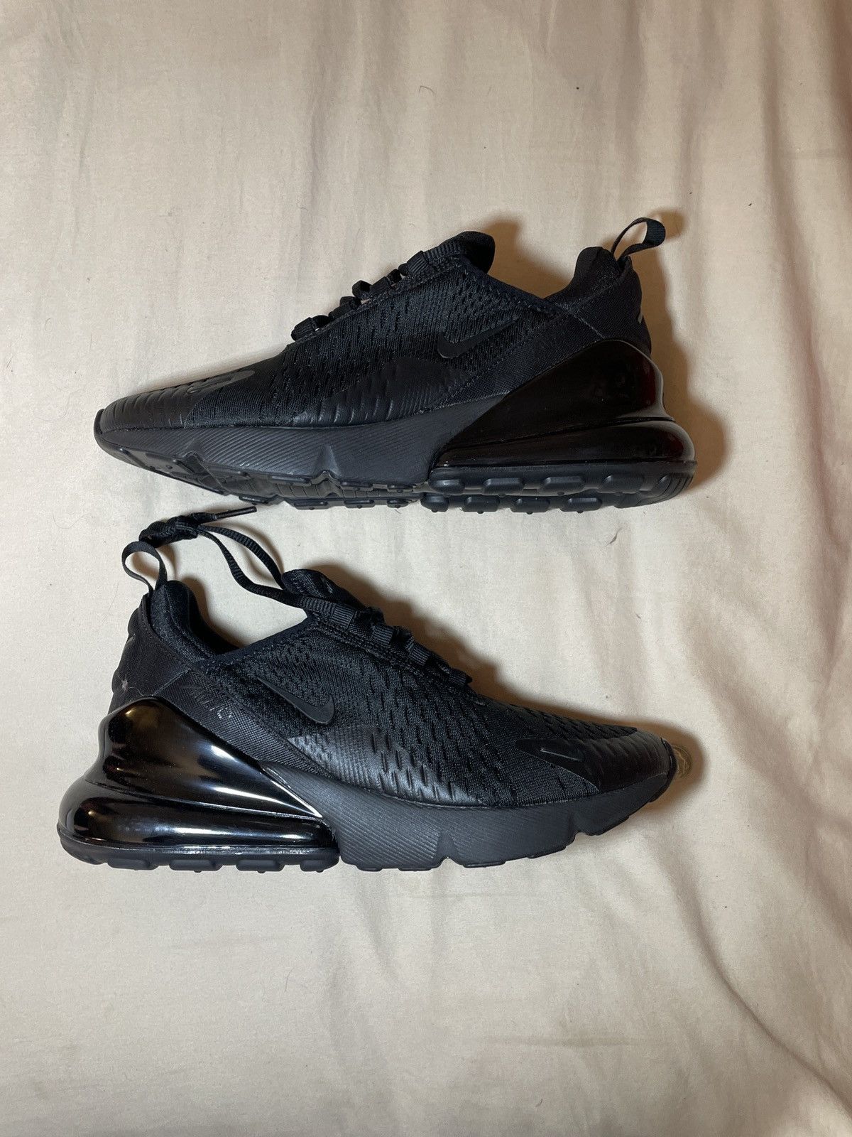 Nike Air Max 270 Grade School Size 6.5y Size US 6.5 / IT 36.5 - 6 Thumbnail