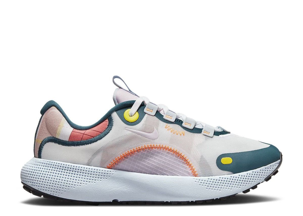 Nike NIKE REACT ESCAPE RUN 'SUMMIT WHITE REGAL PINK' Size US 11 / EU 44 - 1 Thumbnail