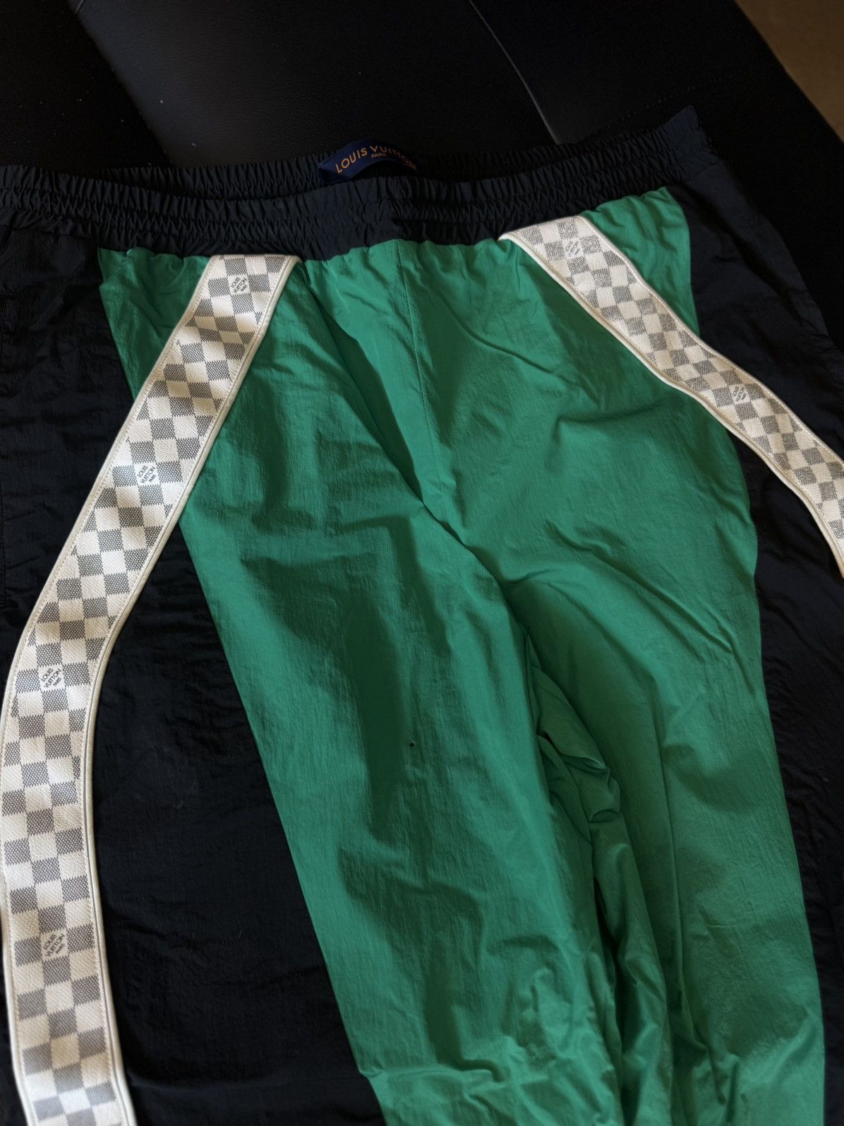 Louis Vuitton Louis Vuitton Green Golf Sweatpants RARE Size 2XL Size US 38 / EU 54 - 7 Thumbnail