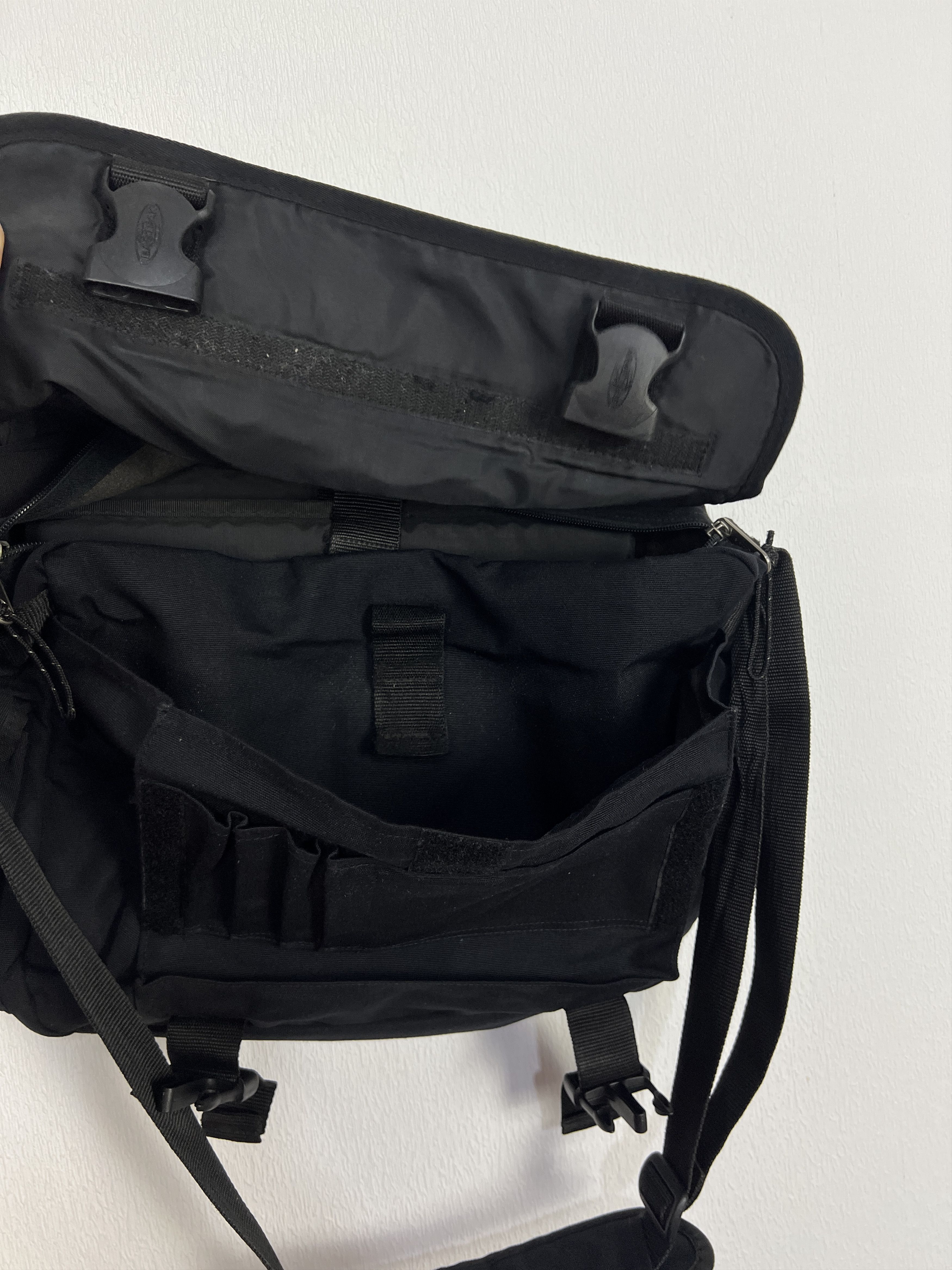 Eastpak Vintage Eastpak Crossbody Shoulder Computer Bag Messanges Size ONE SIZE - 4 Thumbnail