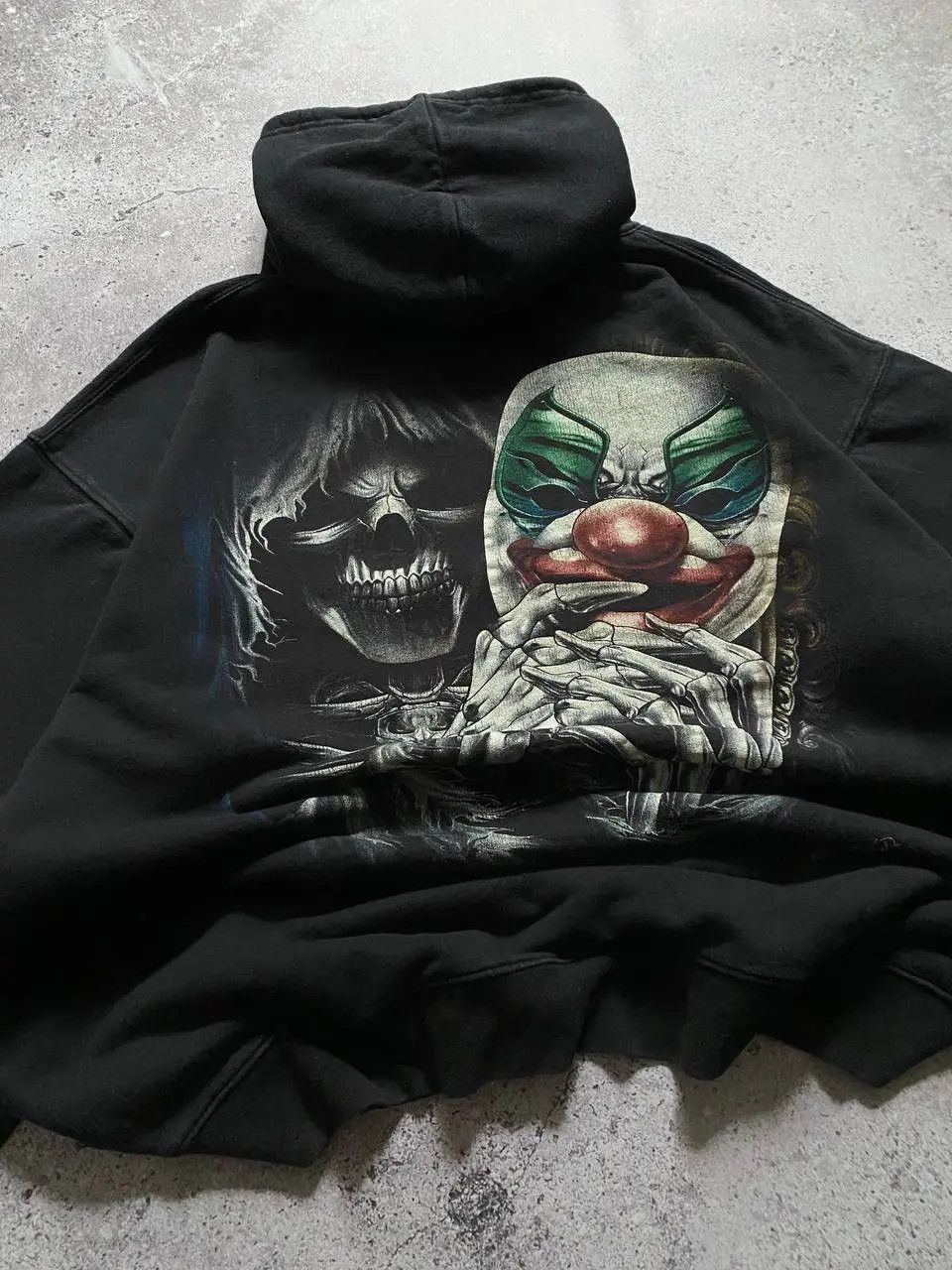 Japanese Brand VINTAGE 90s JOKER SKELETON BAGGY BOXY FADED HOODIE Size US L / EU 52-54 / 3 - 11 Thumbnail
