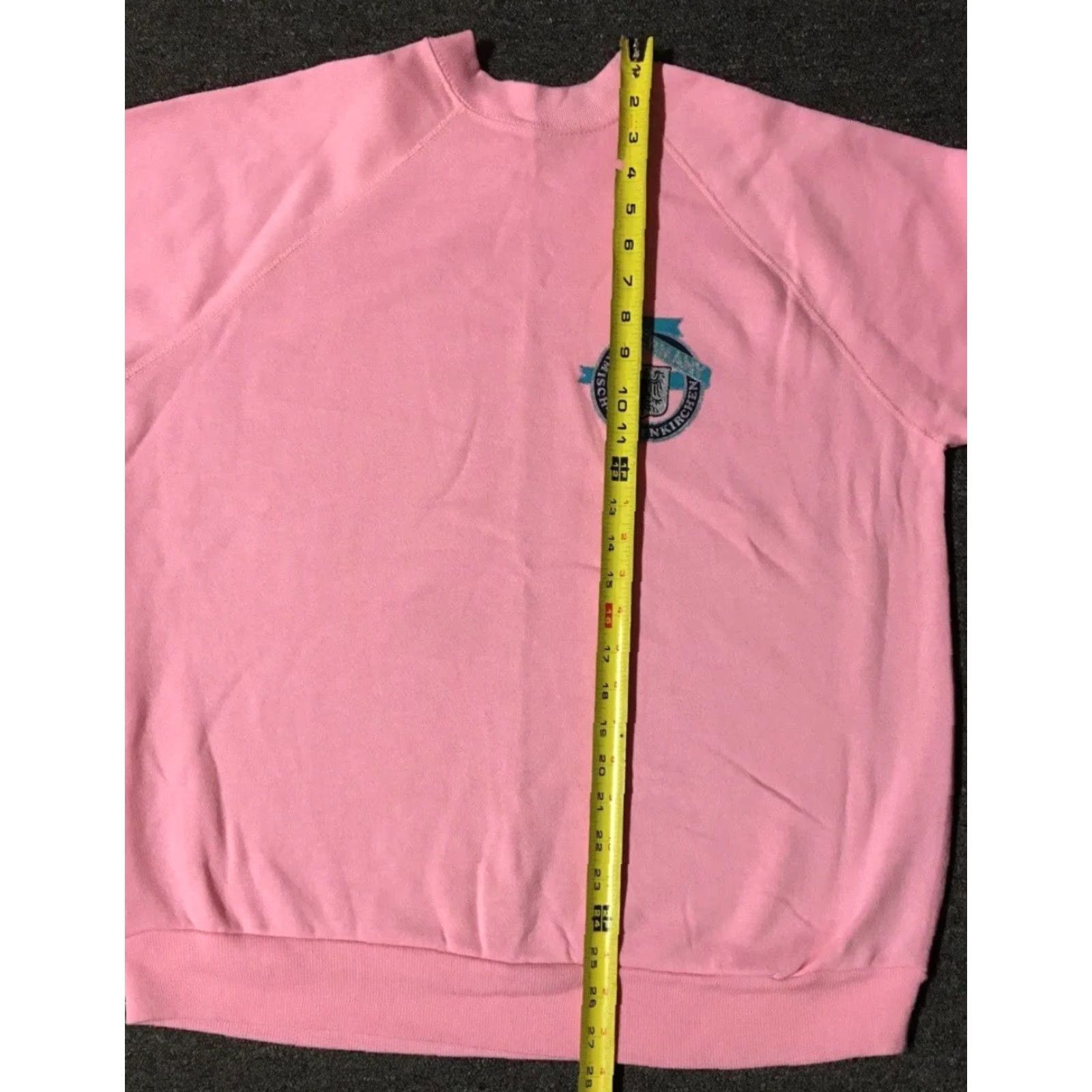 Vintage VINTAGE Garmisch Partenkirchen Germany Crest Sweatshirt Hoodie L Pink Men 90s School Track Grunge USA Military Football Basketball Surf Punk Retro USA Size US L / EU 52-54 / 3 - 7 Thumbnail