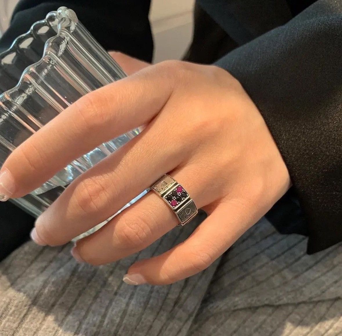 Jewelry Y2K Poker Card Adjustable Ring Size ONE SIZE - 5 Thumbnail