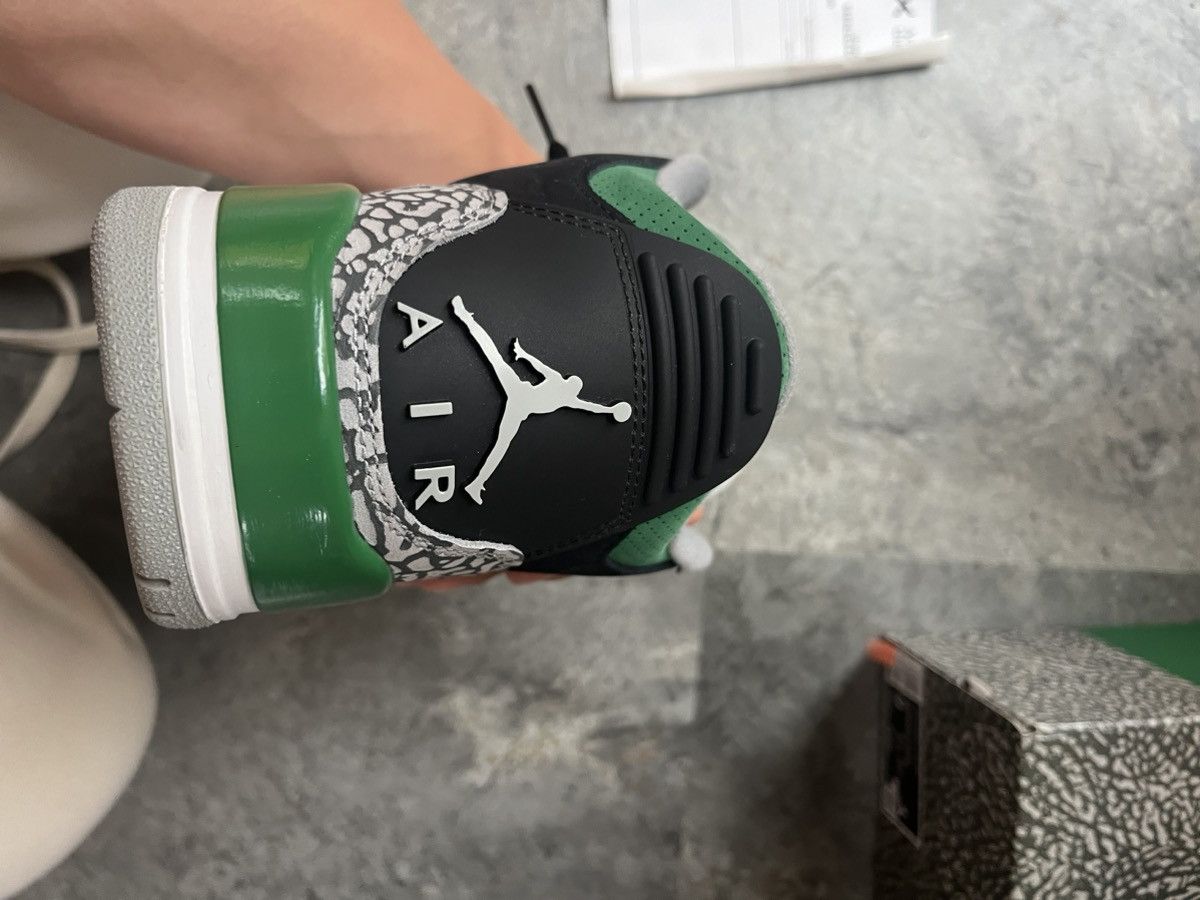 Jordan Brand × Nike Jordan 3 Retro pine green Size US 9 / EU 42 - 6 Thumbnail