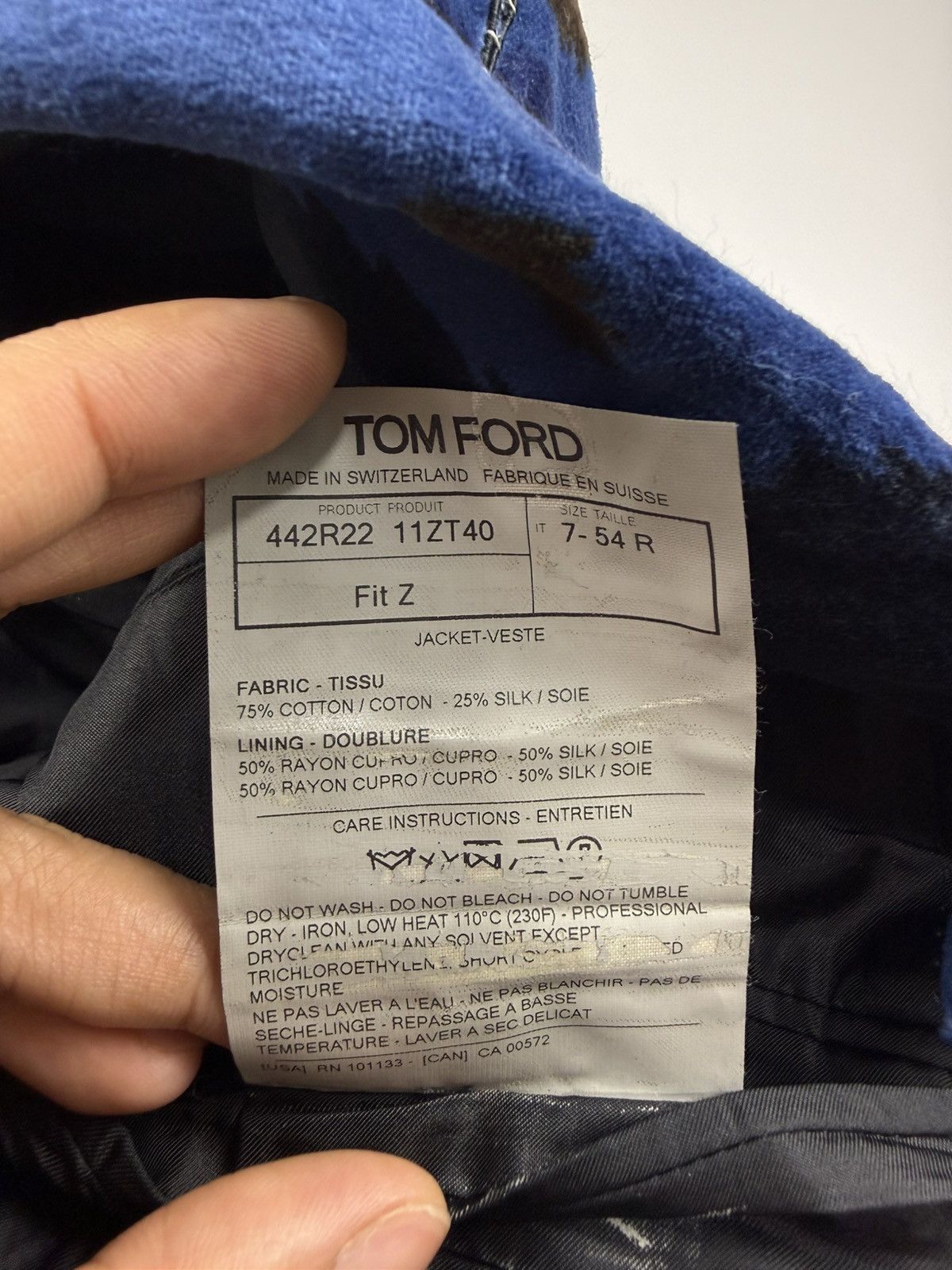Tom Ford Tom Ford F/W’14 Shawl Lapel Velvet Jacket Size US L / EU 52-54 / 3 - 13 Thumbnail