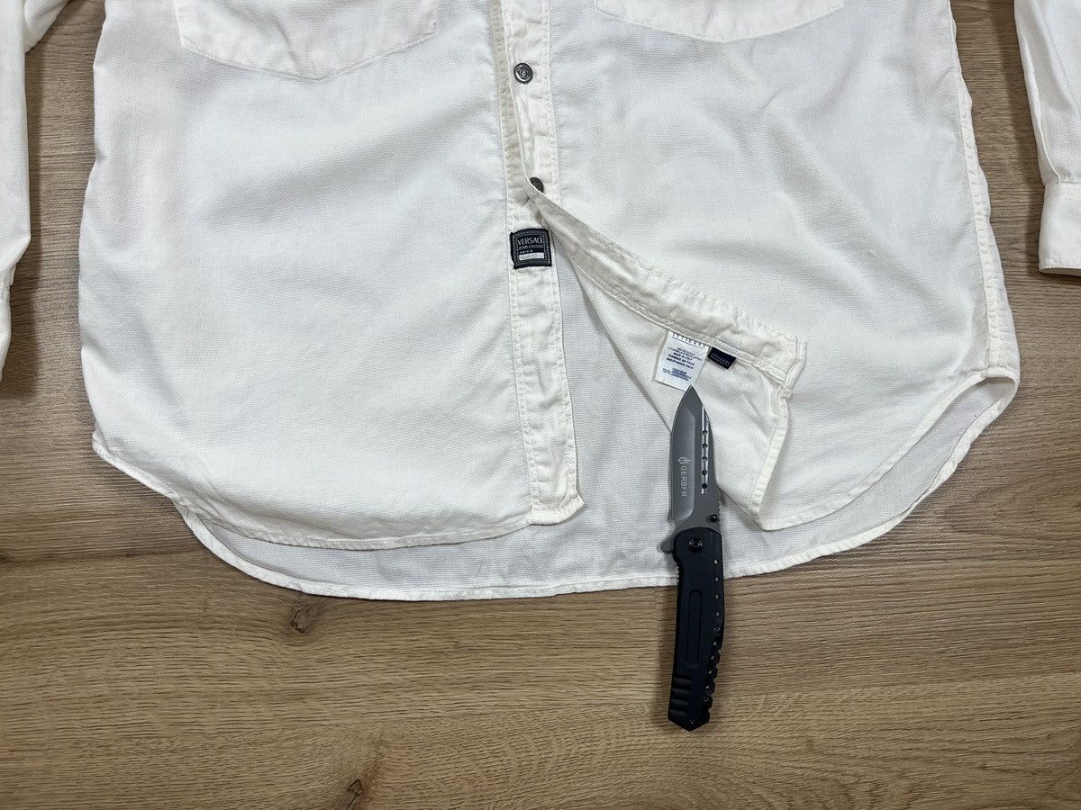 Versace Jeans Couture Vintage Versace Jeans Couture Button Shirt Pocket White 90s Size US L / EU 52-54 / 3 - 3 Thumbnail