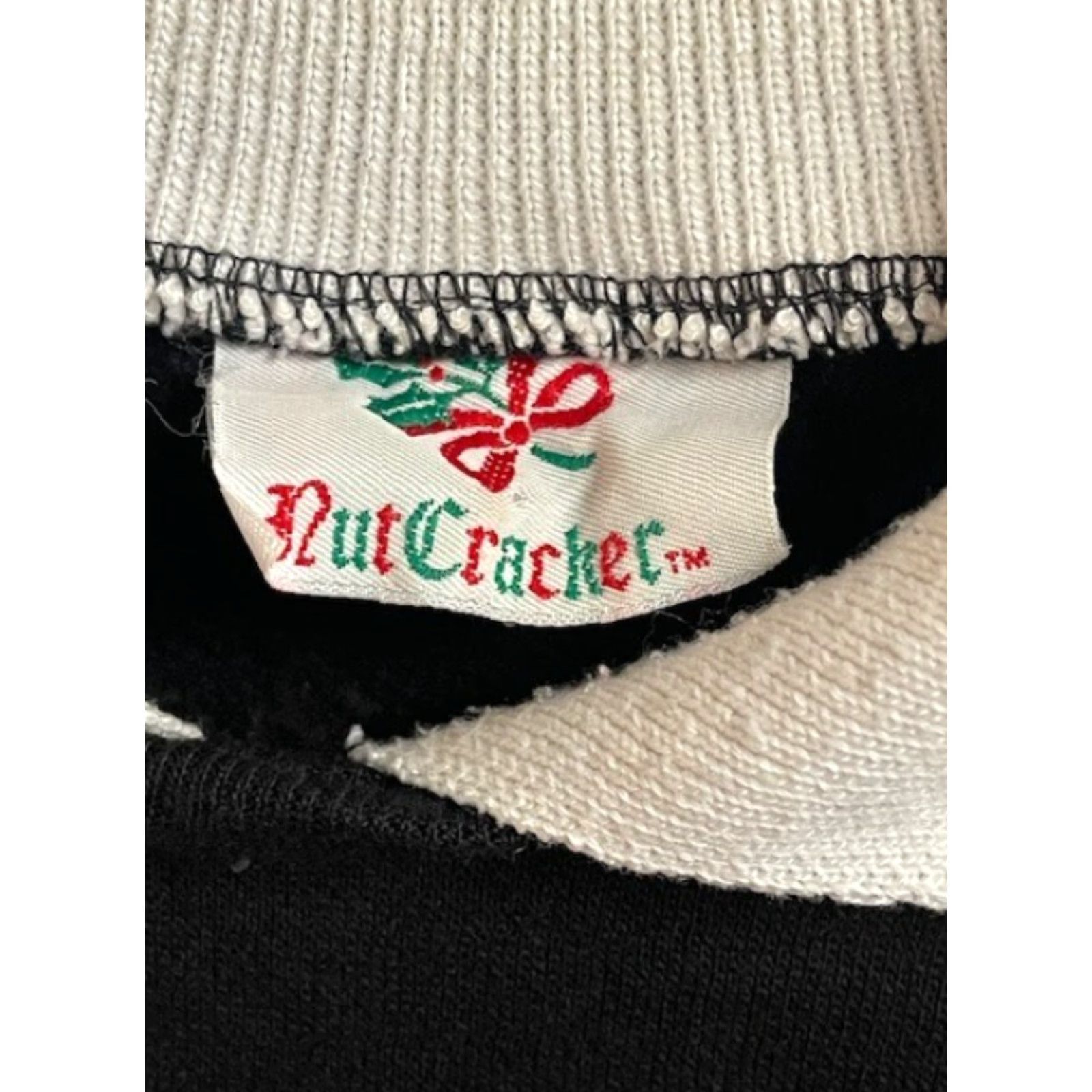 Vintage VINTAGE Nutcracker Christmas Sweatshirt Womens M Ugly Sweater Kitsch Holiday USA 70s 80s Size M / US 6-8 / IT 42-44 - 4 Thumbnail