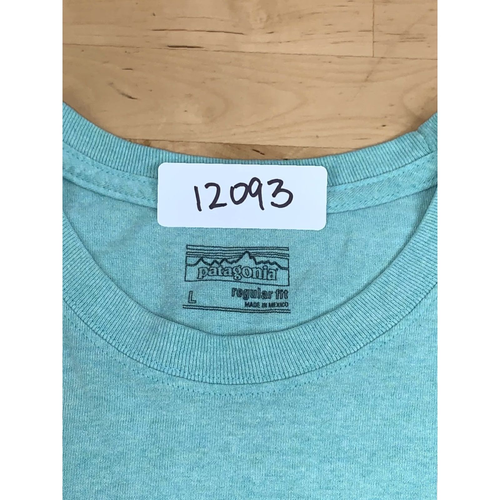 Patagonia Patagonia Long Sleeve Shirt Mens L Green Logo Outdoor 12093 Size US L / EU 52-54 / 3 - 2 Thumbnail