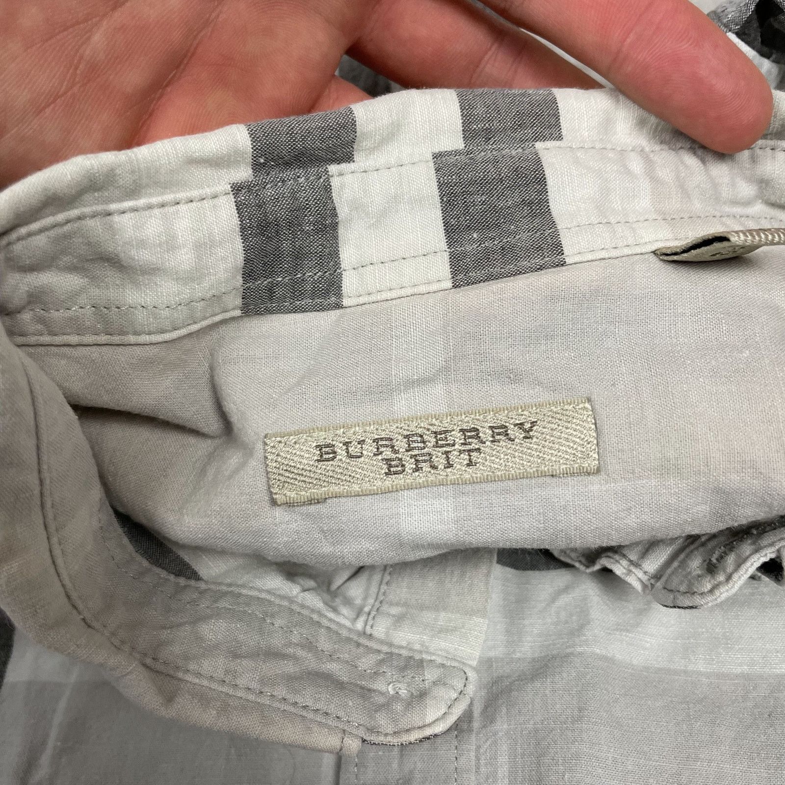 Burberry Burberry Brit Men's Gray Plaid Collared Long Sleeve Shirt XS Size US XS / EU 42 / 0 - 4 Thumbnail
