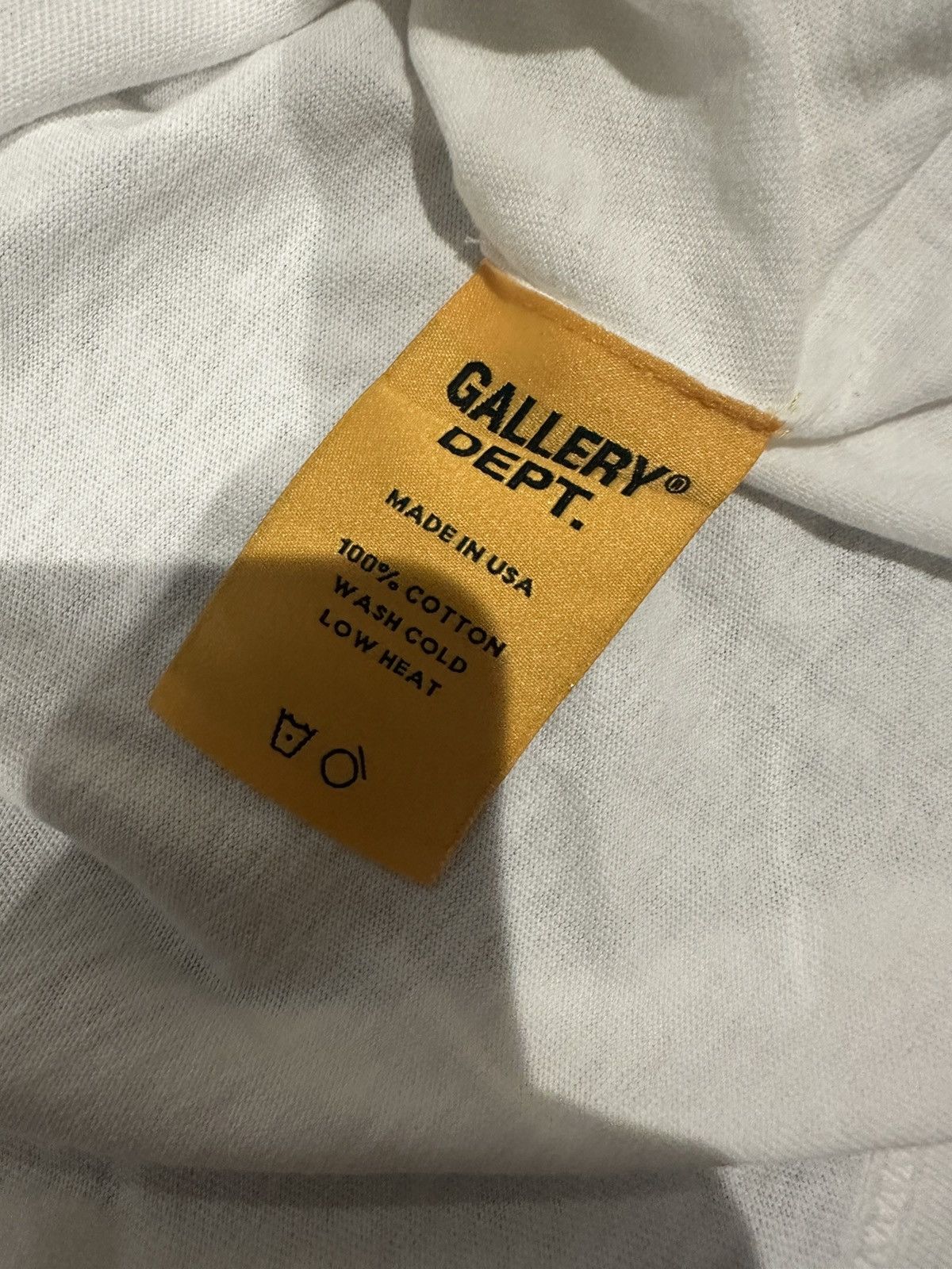 Gallery Dept. Gallery Dept ‘DEPT.’ Short Sleeve T-Shirt Size US L / EU 52-54 / 3 - 5 Thumbnail