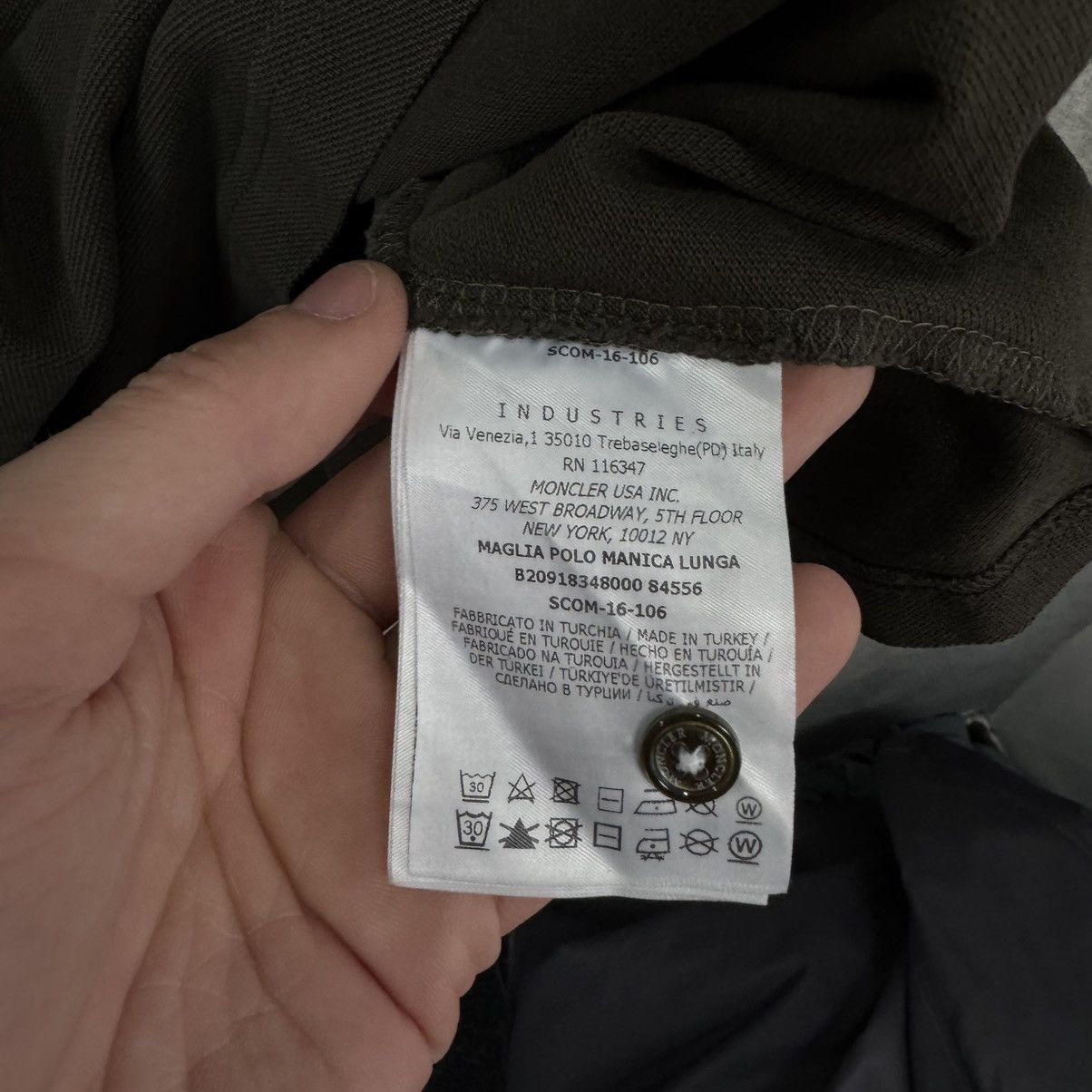 Moncler Moncler Long Sleeve Polo Shirt Size US XXL / EU 58 / 5 - 9 Thumbnail