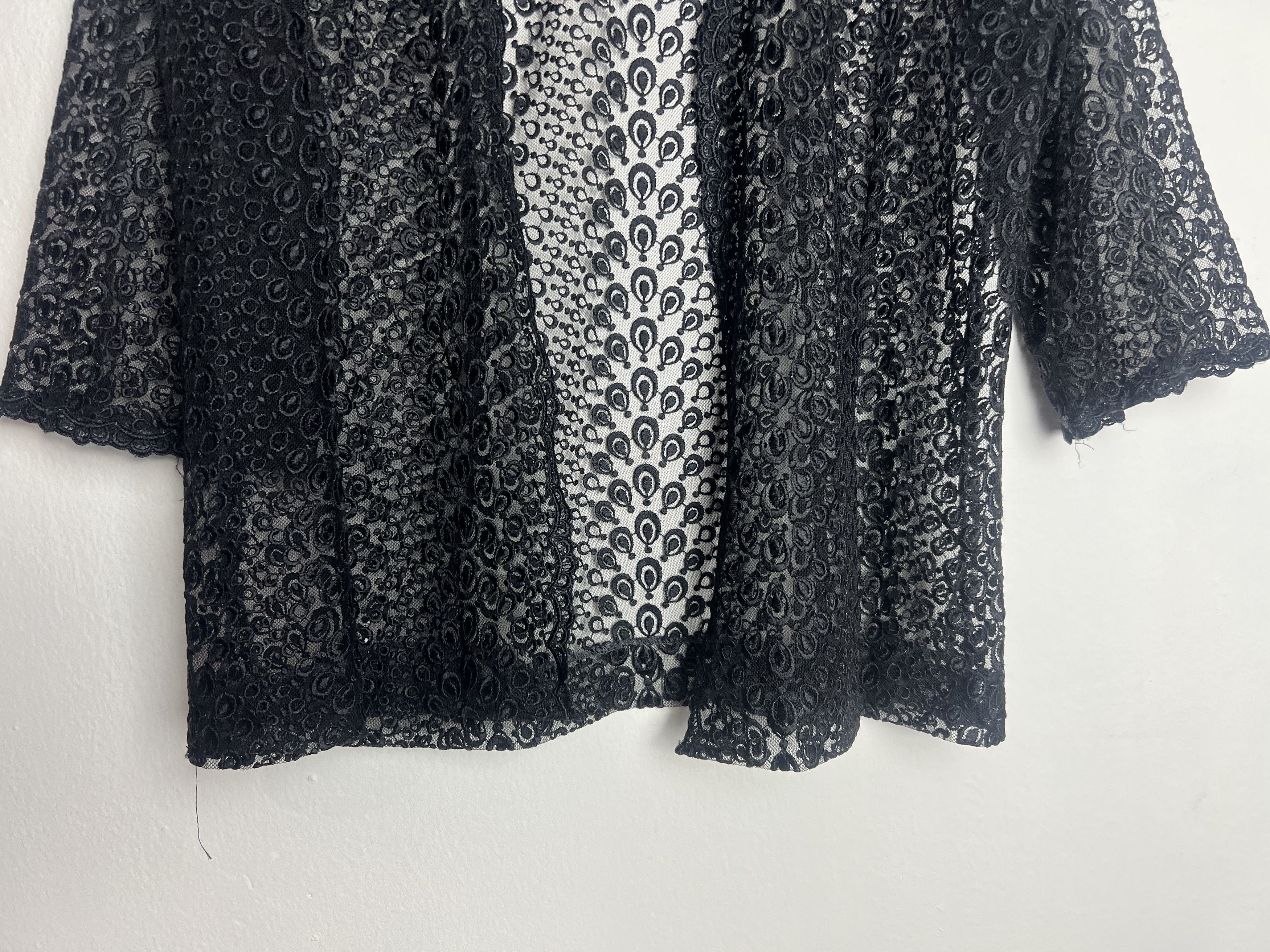 Other Black Lace Cropped Cargidan Size M / US 6-8 / IT 42-44 - 4 Thumbnail