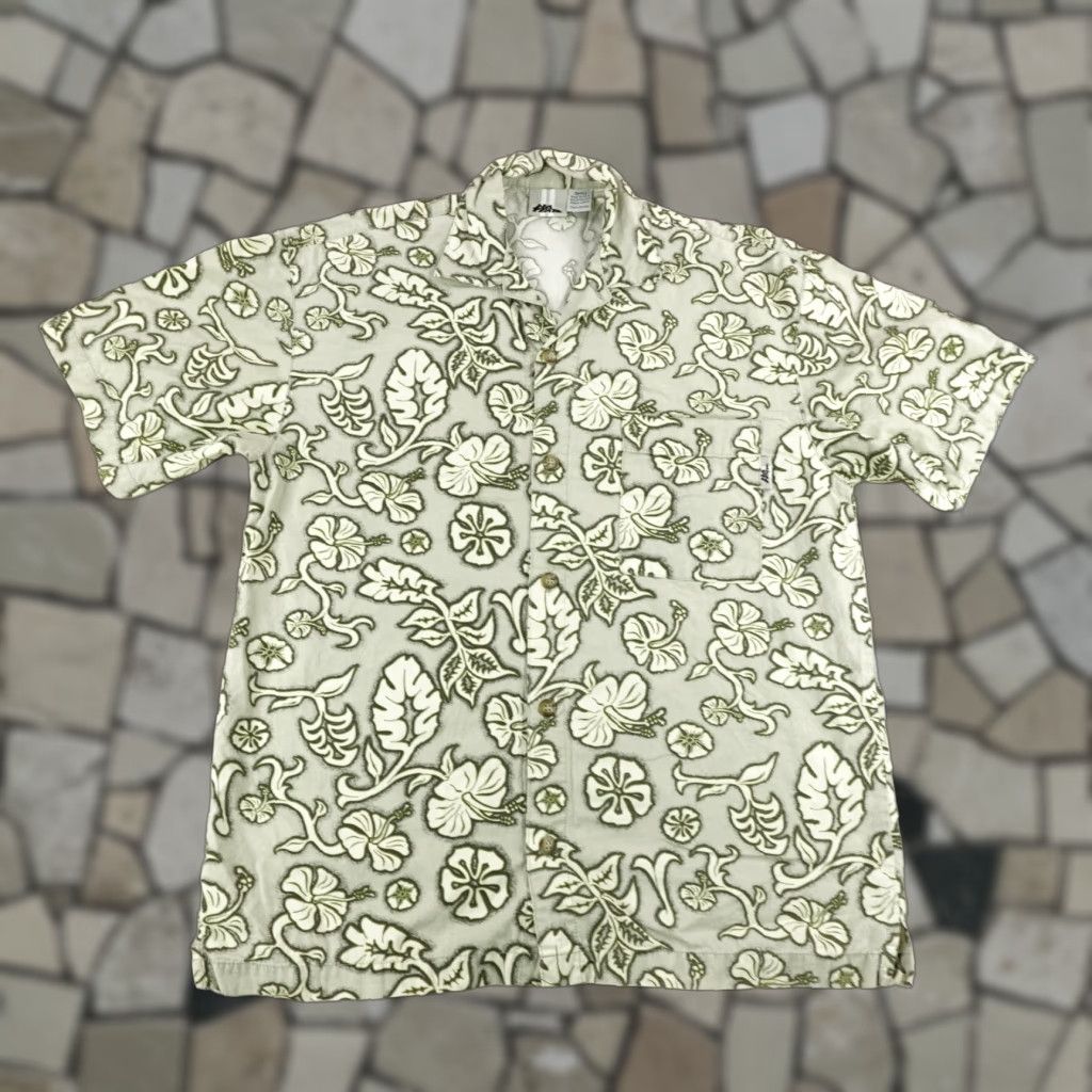 No Fear Vintage No Fear Shirt Mens Small Green Hawaiian Button Up Floral Surfer 90s USA Size US S / EU 44-46 / 1 - 1 Thumbnail