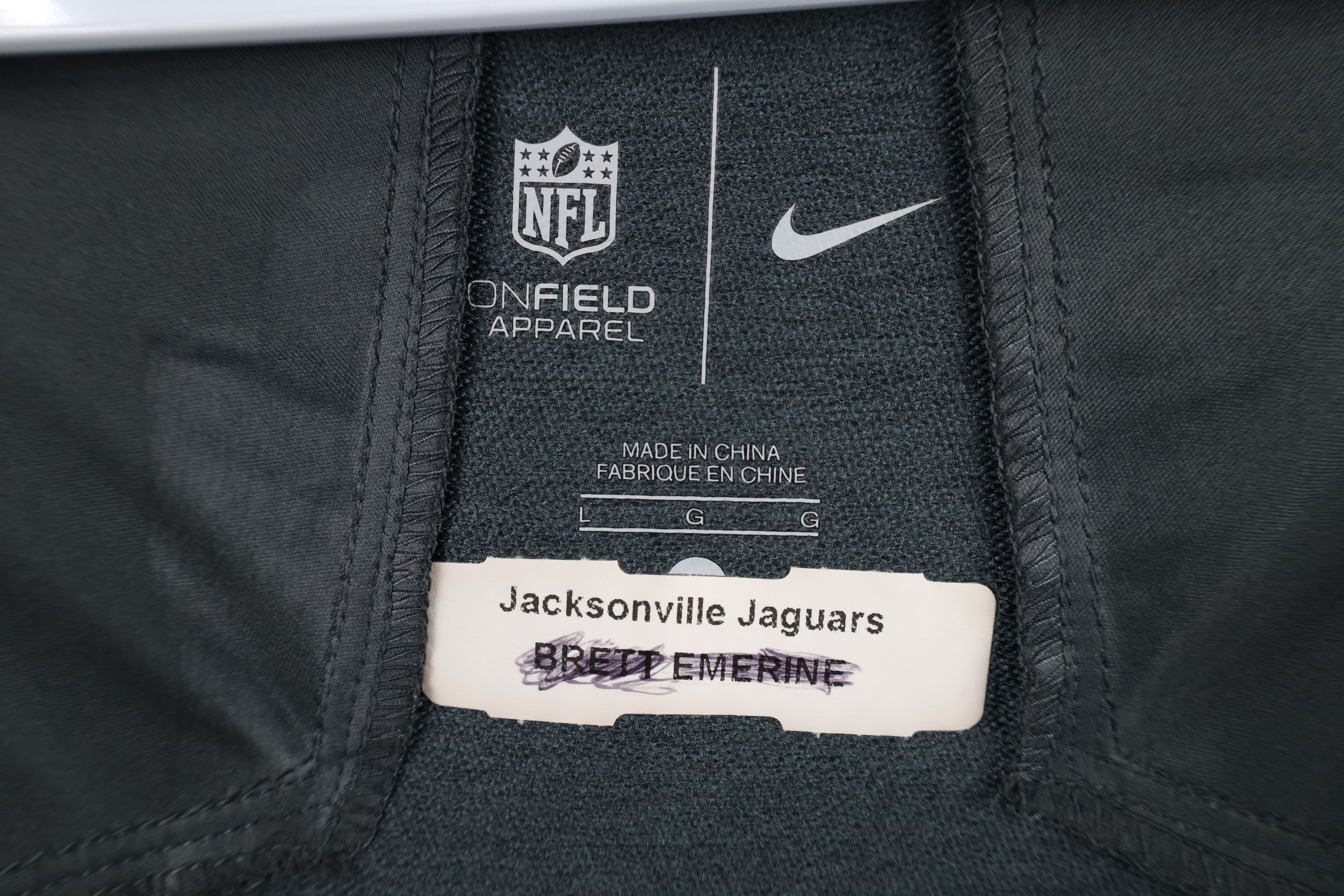 Nike × Vintage Nike On Field Jacksonville Jaguars Football Hooded Jacket Size US L / EU 52-54 / 3 - 11 Thumbnail