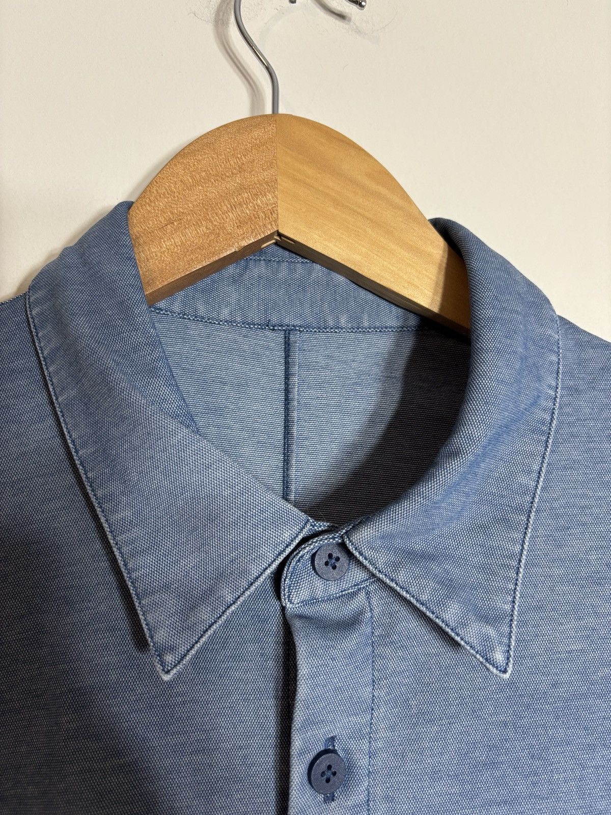 Lululemon Lululemon Commission Long Sleeve Button Up Shirt Medium Size US M / EU 48-50 / 2 - 2 Thumbnail