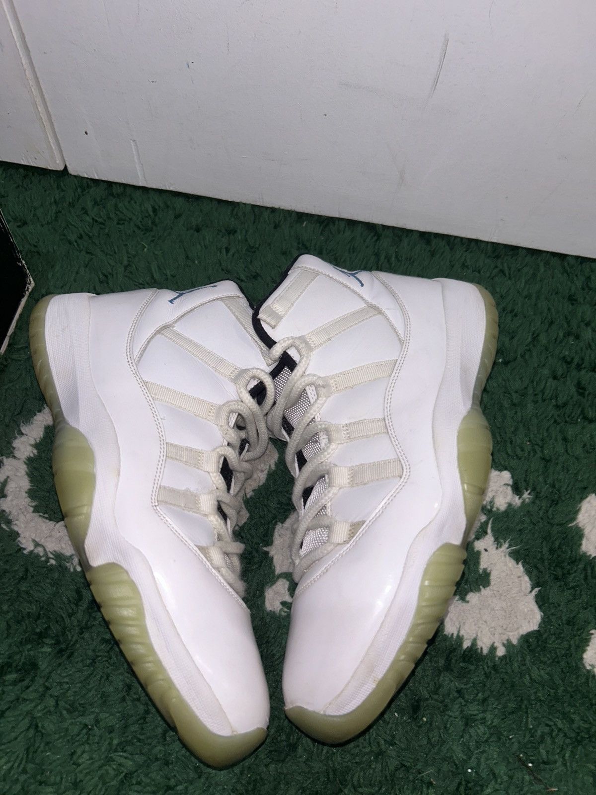 Jordan Brand Size 10.5 - Jordan 11 Retro High Legend Blue preowned Size US 10.5 / EU 43-44 - 2 Thumbnail