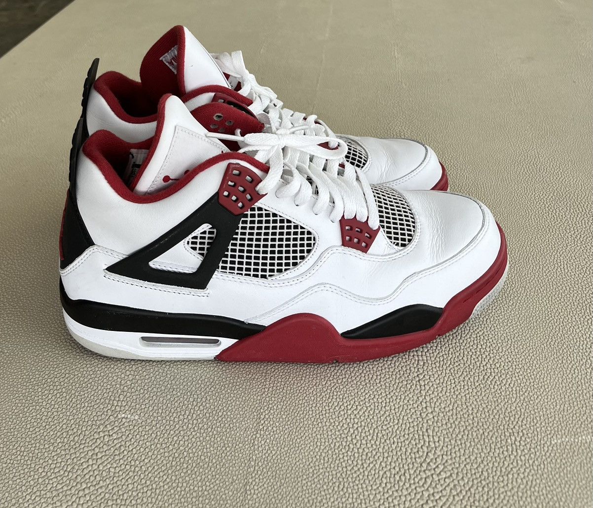 Jordan Brand Air Jordan 4 Retro OG 'Fire Red' 2020 Size US 10 / EU 43 - 7 Thumbnail
