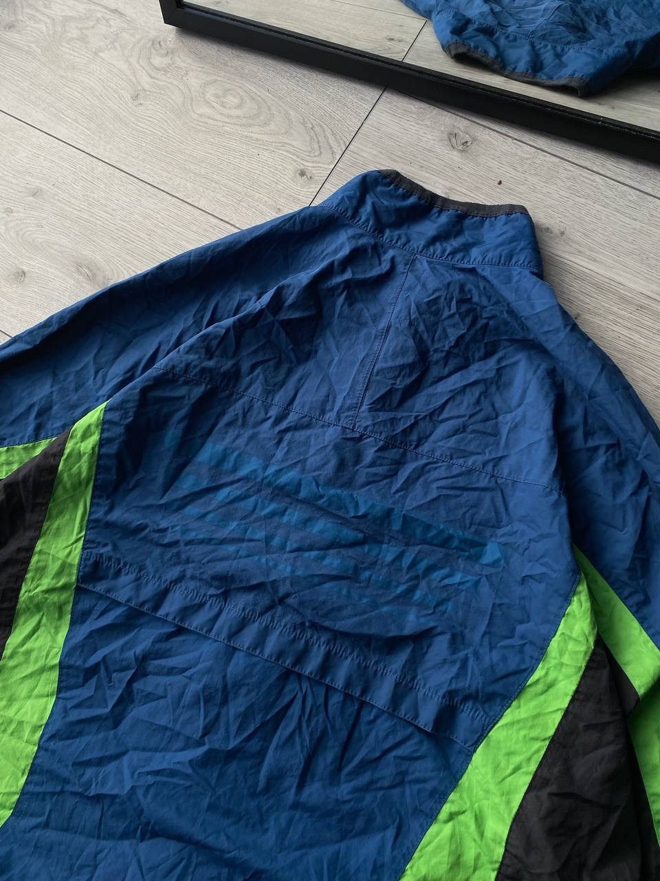 Nike Vintage Nike Swoosh Nylon Olympic Blue Jacket L Y2K Size US L / EU 52-54 / 3 - 10 Thumbnail