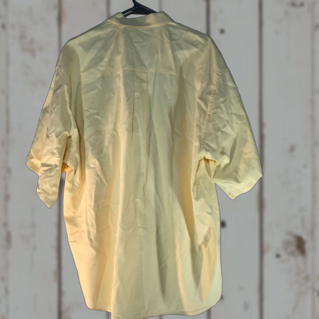 Cutter & Buck Cutter & Buck Button-Up Shirt Mens 2X Yellow 100% Cotton Short Sleeve Chest 25in Regular Fit Button-Down Classic Vintage: No Size US XXL / EU 58 / 5 - 1 Thumbnail