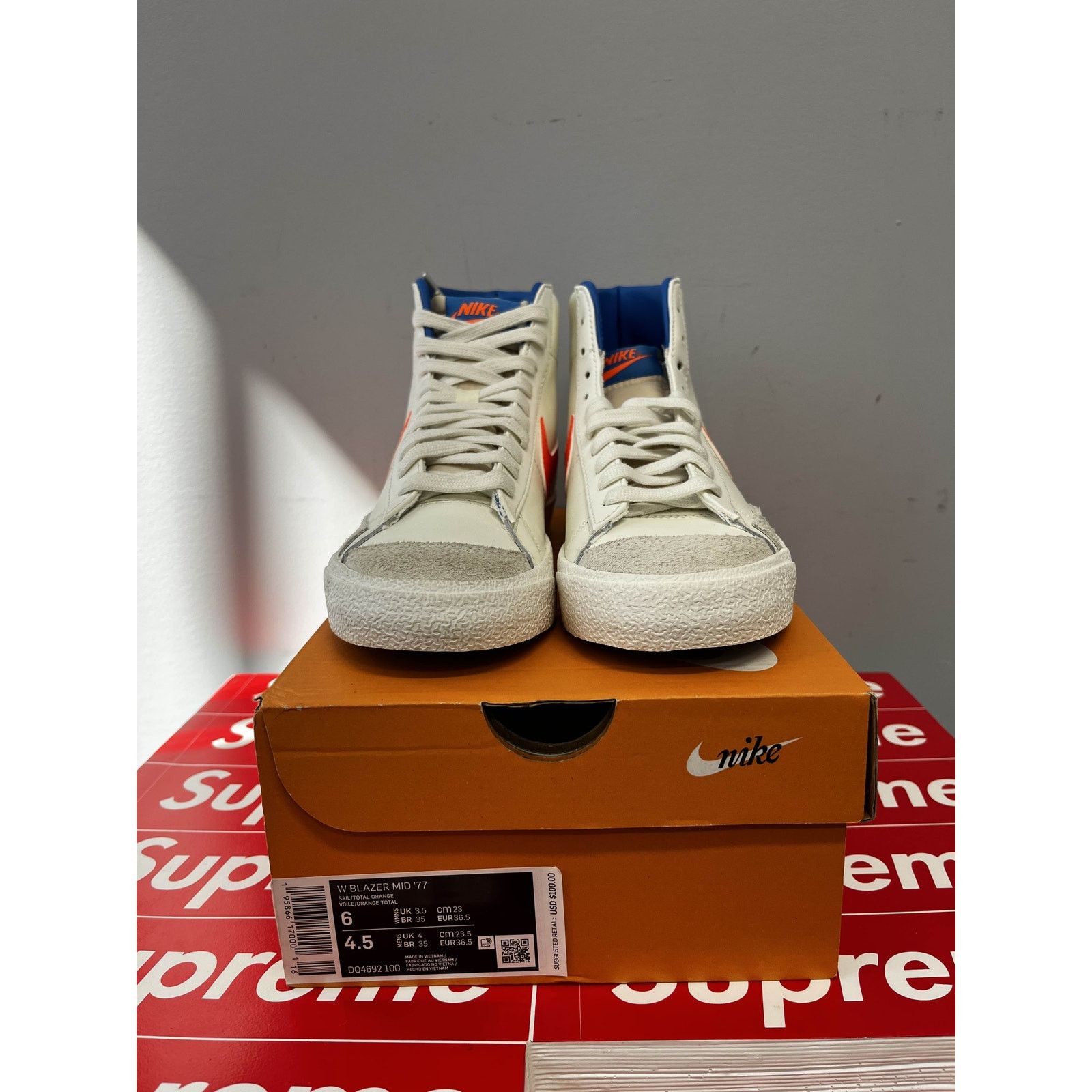 Nike Nike Blazer Mid 77 Sail Total Orange Women's 6 NEW SHIPS NOW Size US 6 / IT 36 - 2 Thumbnail