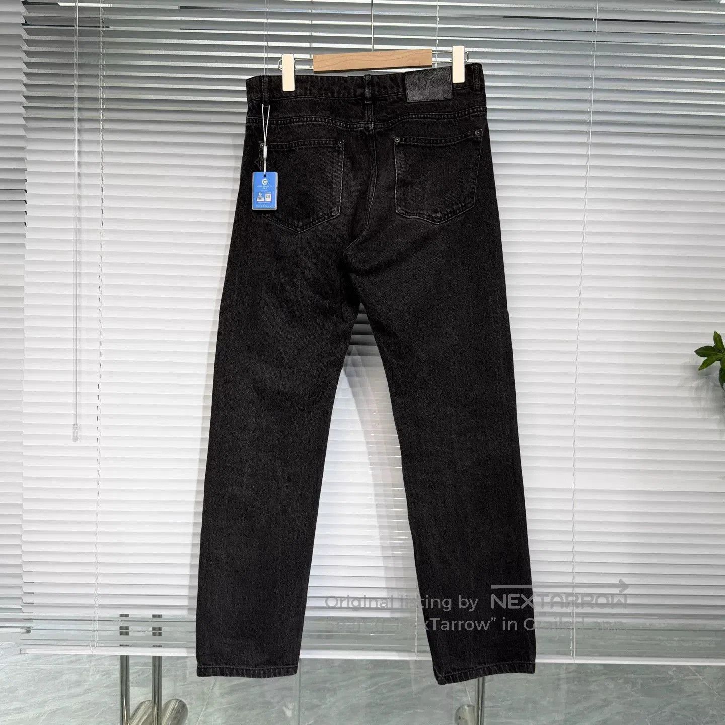 LVXWA lv black denim straight pants with logo. Size US 31 - 2 Thumbnail