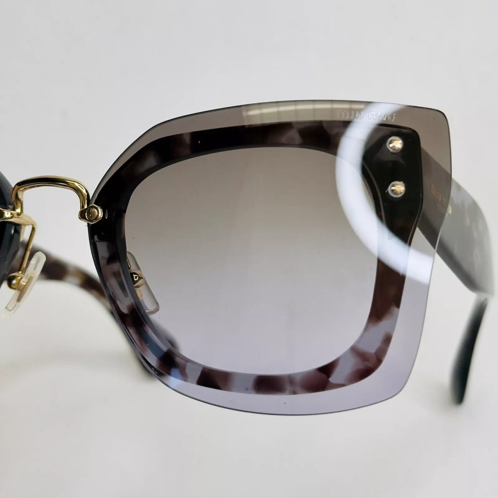 Miu Miu MIU MIU REVEAL 04R Shield Square Runway Sunglasses MU04RS Size ONE SIZE - 7 Thumbnail