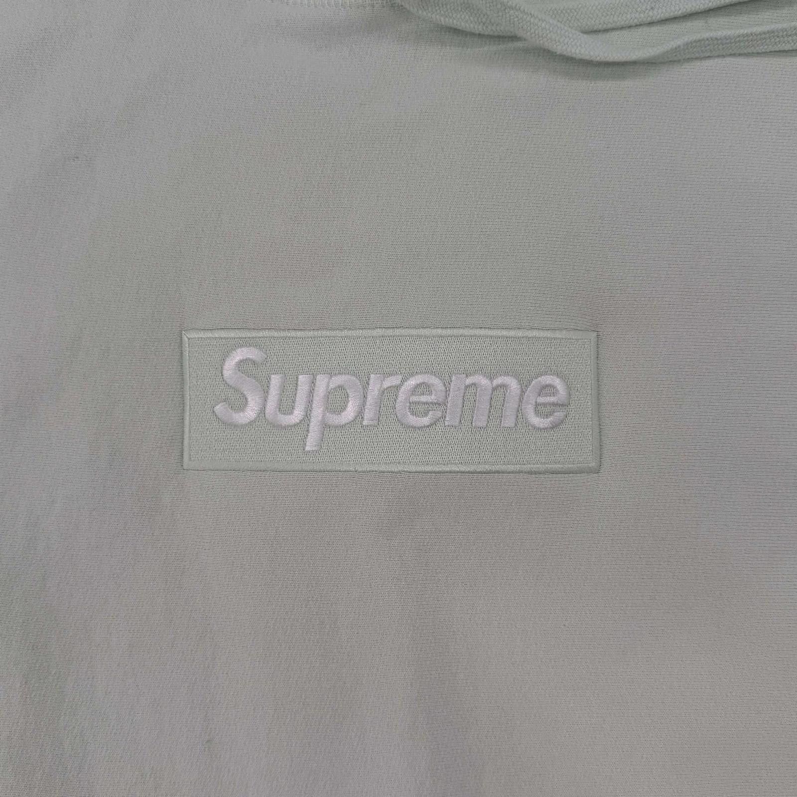 Supreme Supreme Box Logo Hooded Sweatshirt Light Green FW23 Size US L / EU 52-54 / 3 - 3 Thumbnail