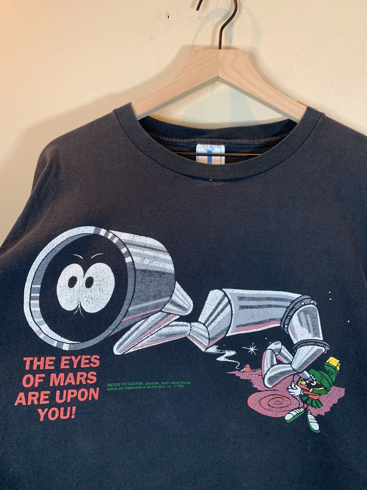 Vintage × Warner Bros RARE Vintage 1992 Marvin Martian Eyes Of Mars Upon You Shirt Size US XL / EU 56 / 4 - 2 Thumbnail