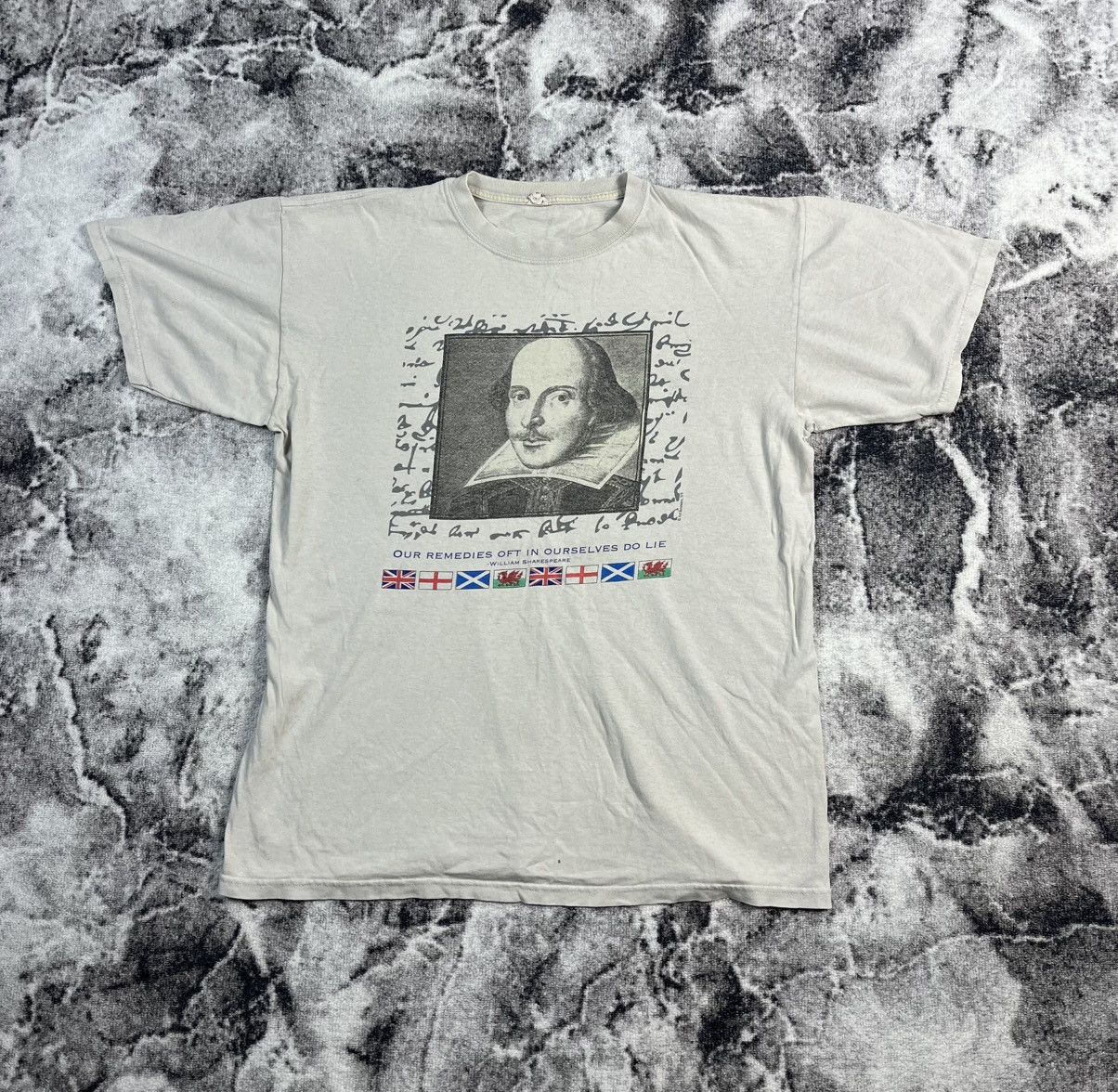 Anvil Vintage Shakespeare Graphic Tee Flags Print White L Size US L / EU 52-54 / 3 - 1 Thumbnail