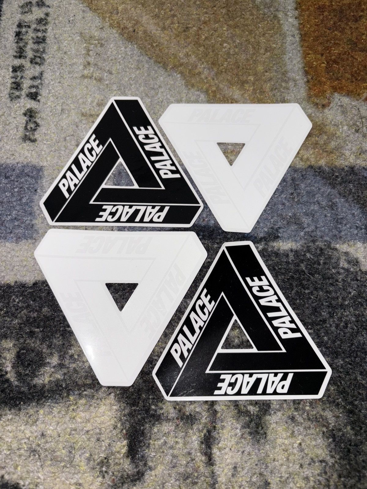 Palace Palace Tri Ferg Sticker (pack of 4) Size ONE SIZE - 1 Preview