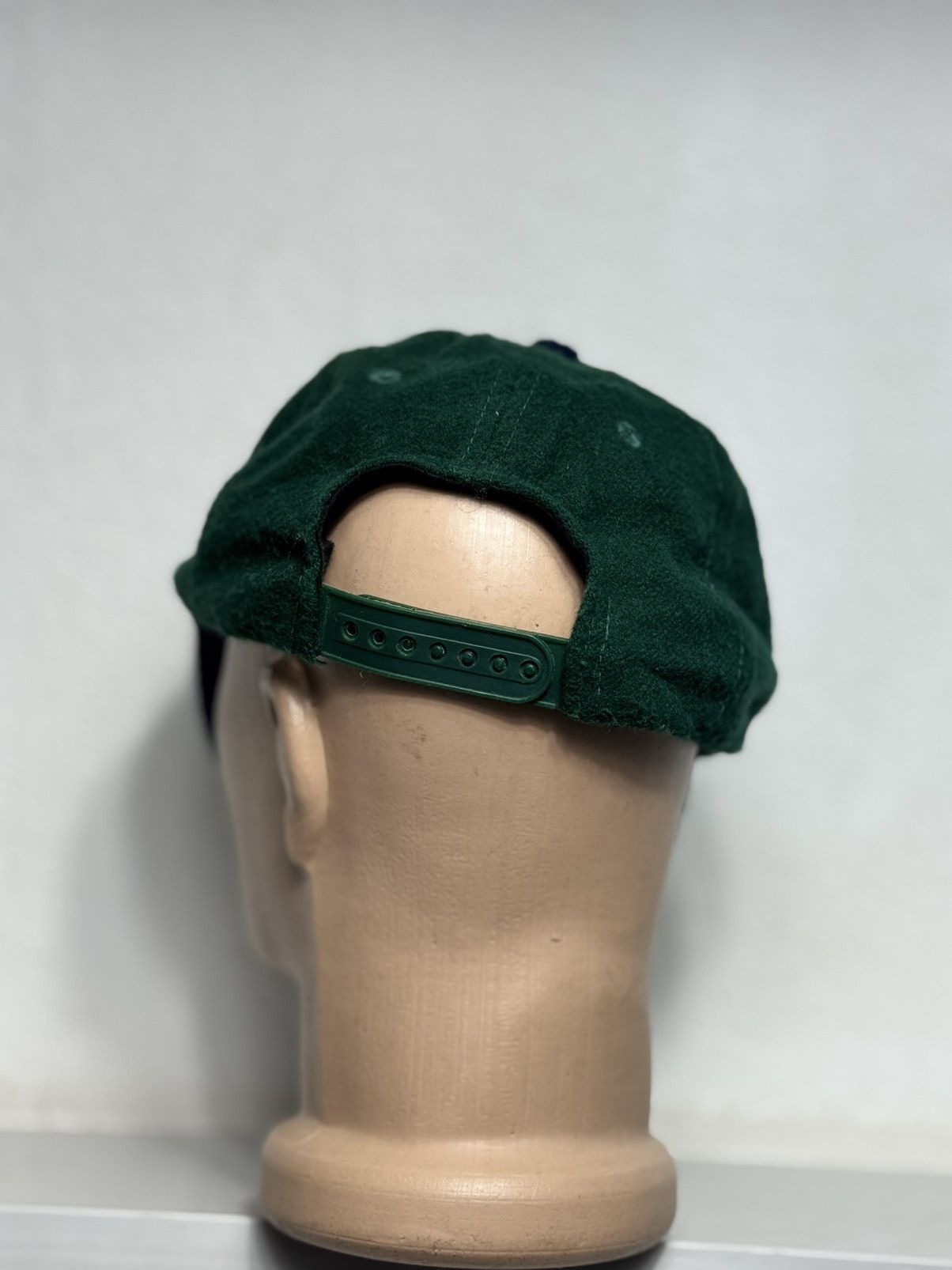 Adidas Adidas Vintage 90’s Fleece Cap Big Logo Size ONE SIZE - 3 Thumbnail