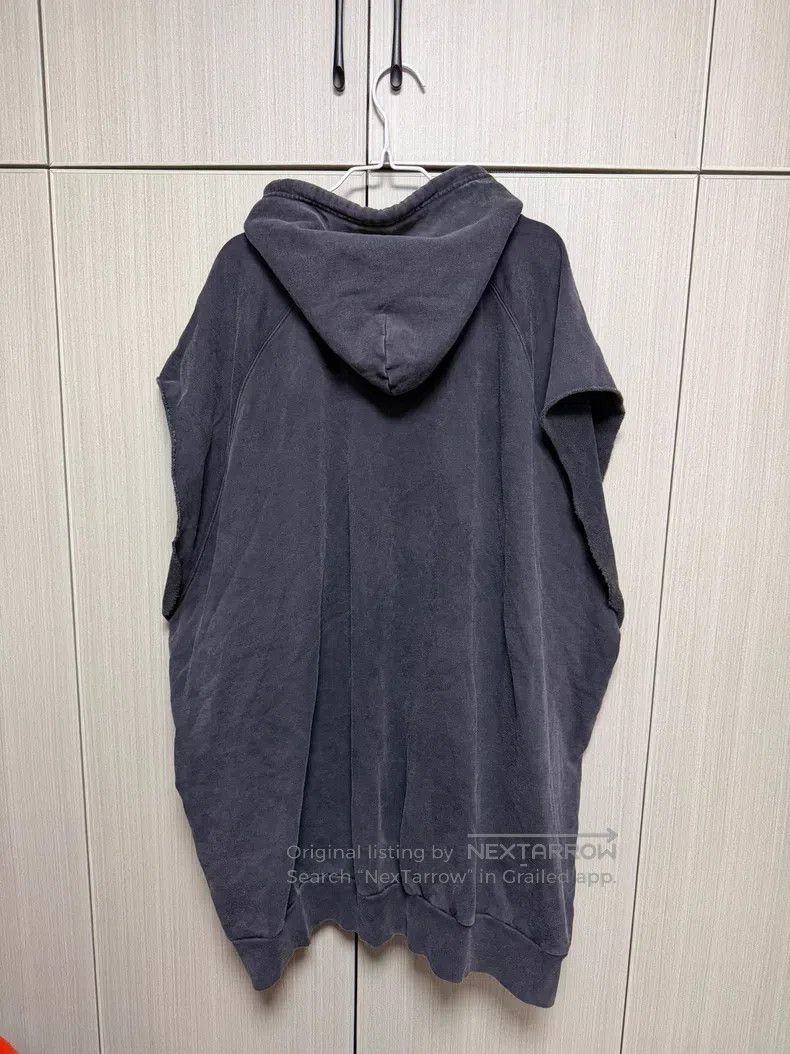 Balenciaga Balenciaga Wash Black Cut-off Hooded Sleeveless Vest Size US L / EU 52-54 / 3 - 2 Thumbnail