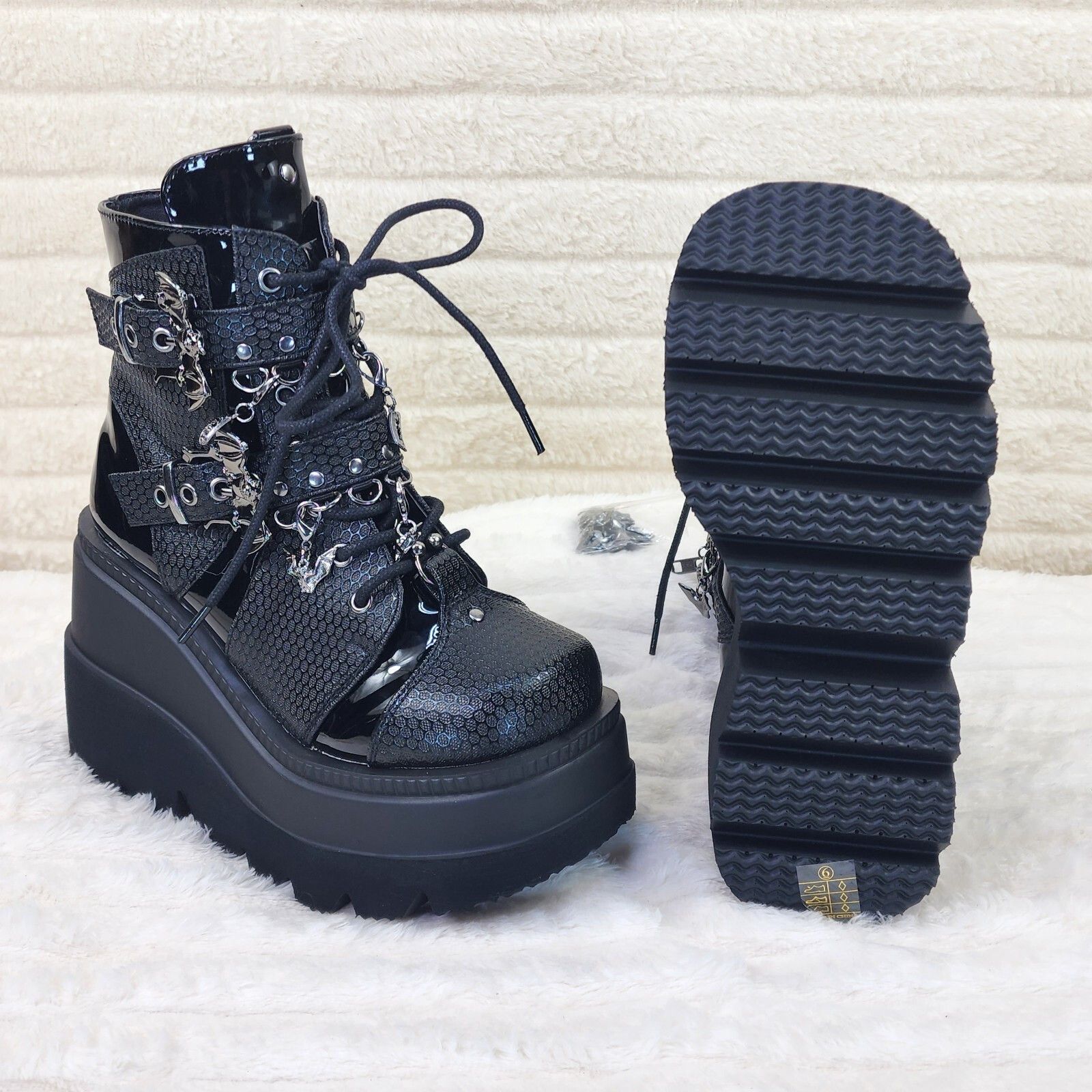 Other Shaker 66 Black Matte / Patent Platform 4.5" Wedge Heel Char Size US 7 / IT 37 - 2 Thumbnail