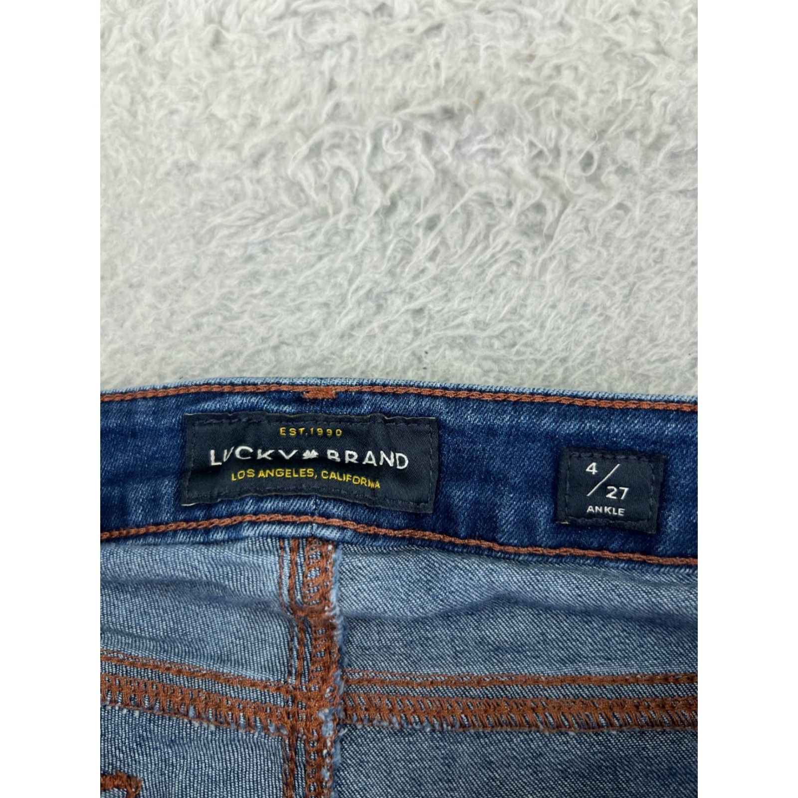 Lucky Brand VINTAGE Lucky Brand Jeans Women 4 Blue Denim Ankle Mid Rise 5-Pocket Lace/Logo Button Zip Cotton Blend Size 27" / US 4 / IT 40 - 7 Thumbnail