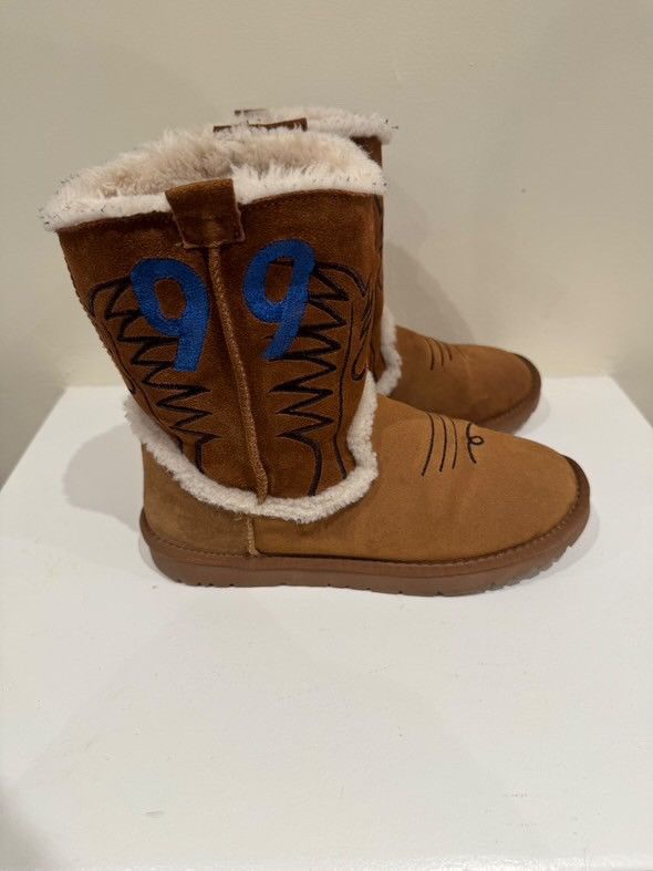 Other Bazo 1199 Uggs Boots Cowboy Hugs Size US 9 / EU 42 - 3 Thumbnail