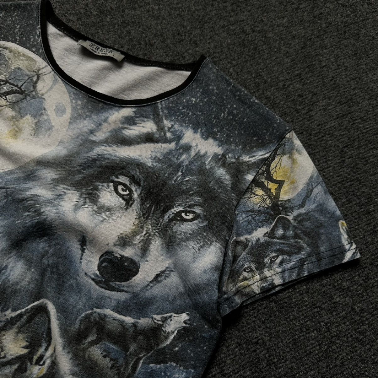 Y/Project VTG Adult Wolf Overprinted T-shirts Size S Y2K 00s USA Grung Size US S / EU 44-46 / 1 - 8 Thumbnail