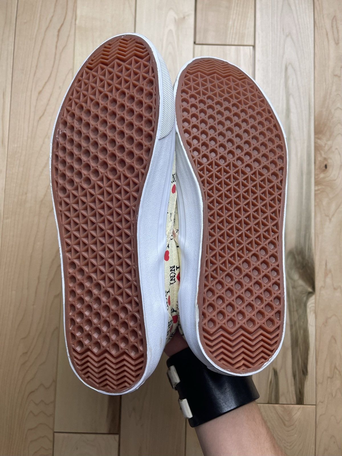 Number (N)ine I❤️N(N) Cream Slip On Sneakers Size US 7.5 / EU 40-41 - 4 Thumbnail