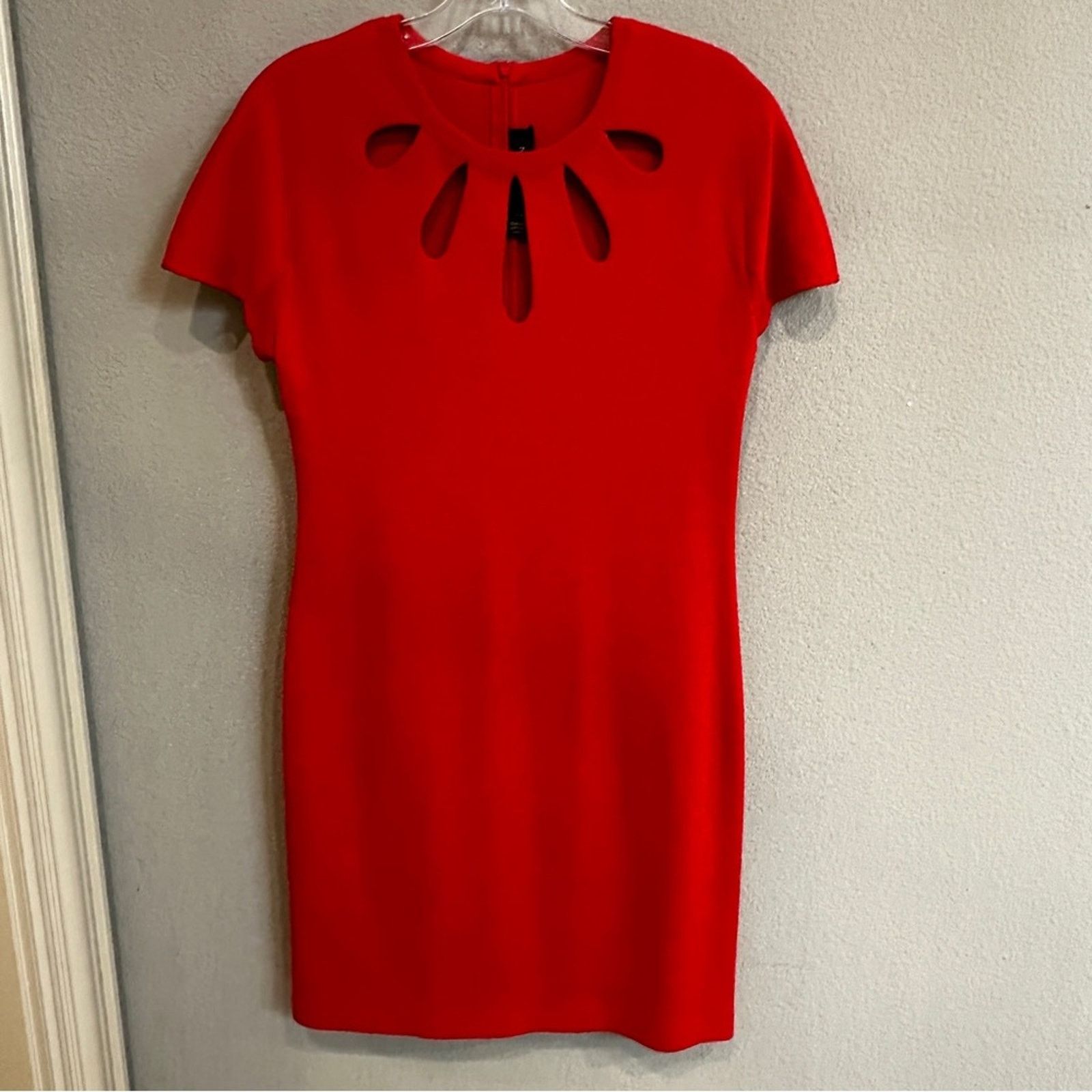 St. John St. John Red Knit Cutout Sheath Cocktail Dress Short Sleeve Size M / US 6-8 / IT 42-44 - 3 Thumbnail